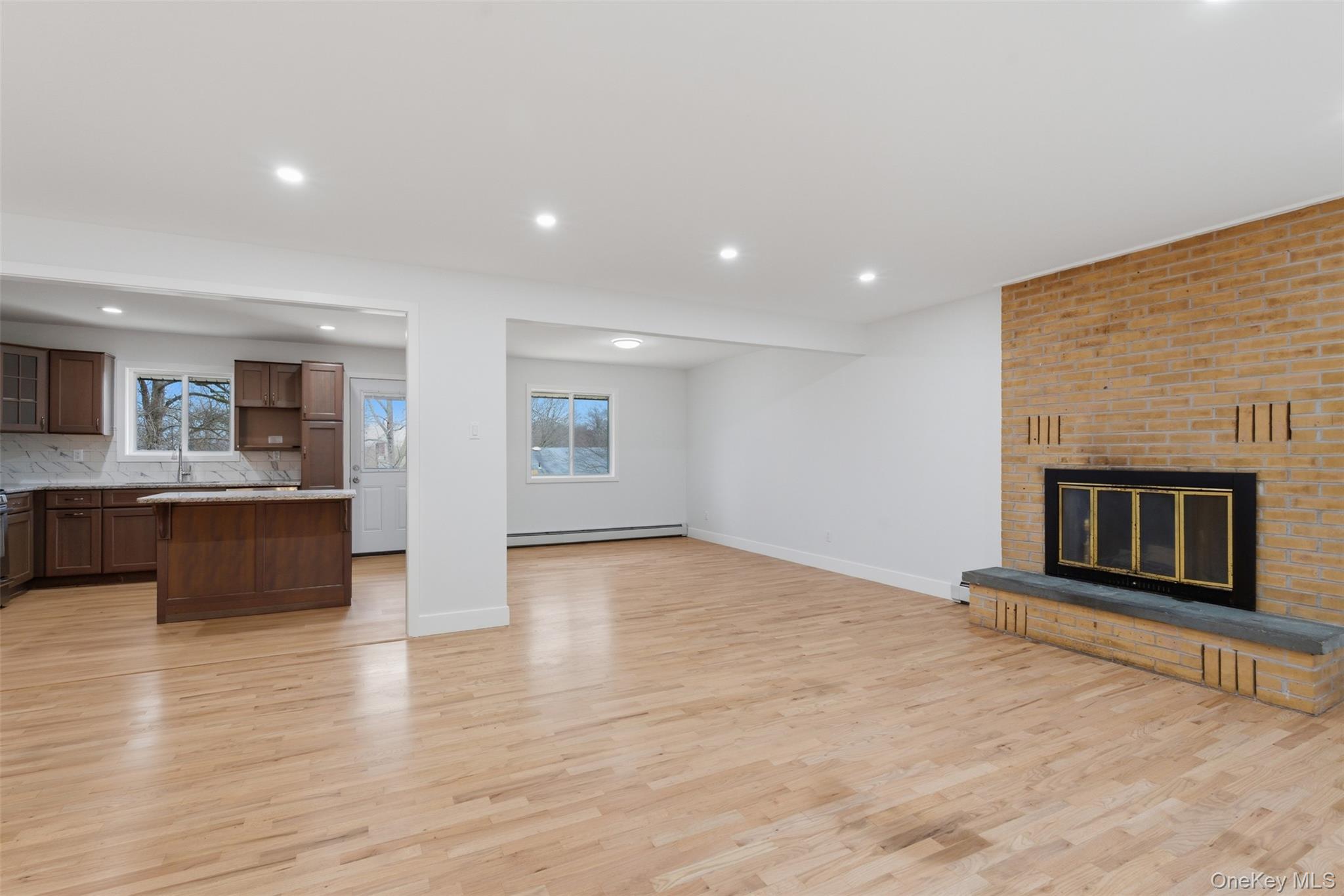 #7 photo, 400 Old Route 304, New City , NY 10956