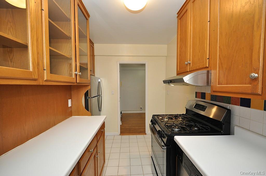 #16 photo, 142 Garth Road, 纽约州 Scarsdale , NY 10583