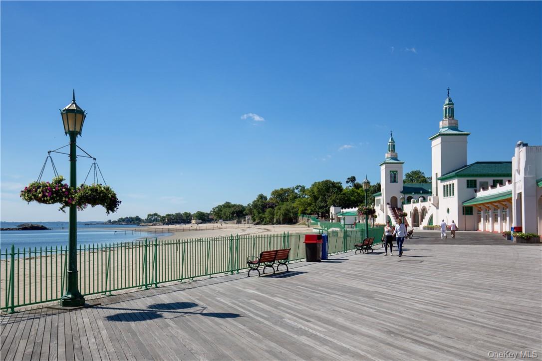 #18 photo, 357 Midland Avenue, 紐約州 Rye , NY 10580