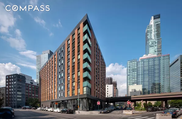 #14 photo, 25-19 43rd Avenue, Long Island City , NY 11101