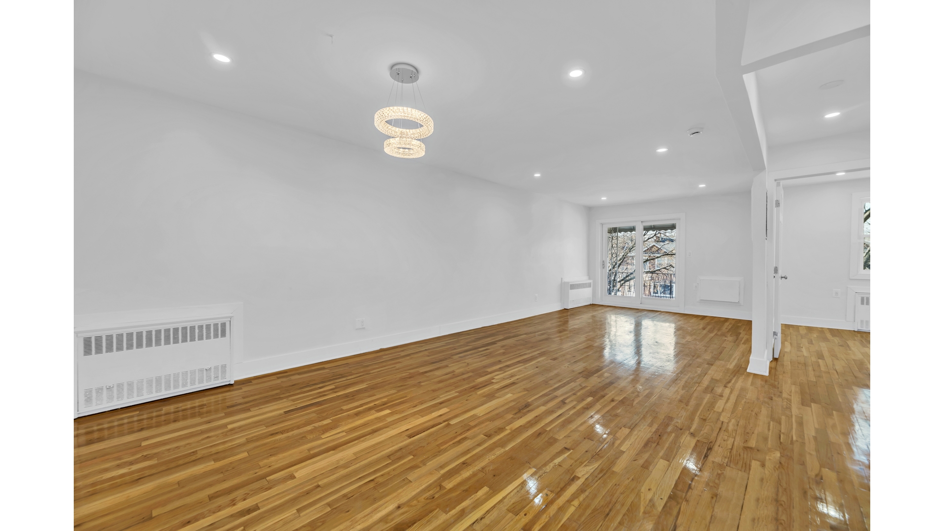 #1 photo, 525 E 78TH Street, ब्रुकलीन Canarsie , NY 11236