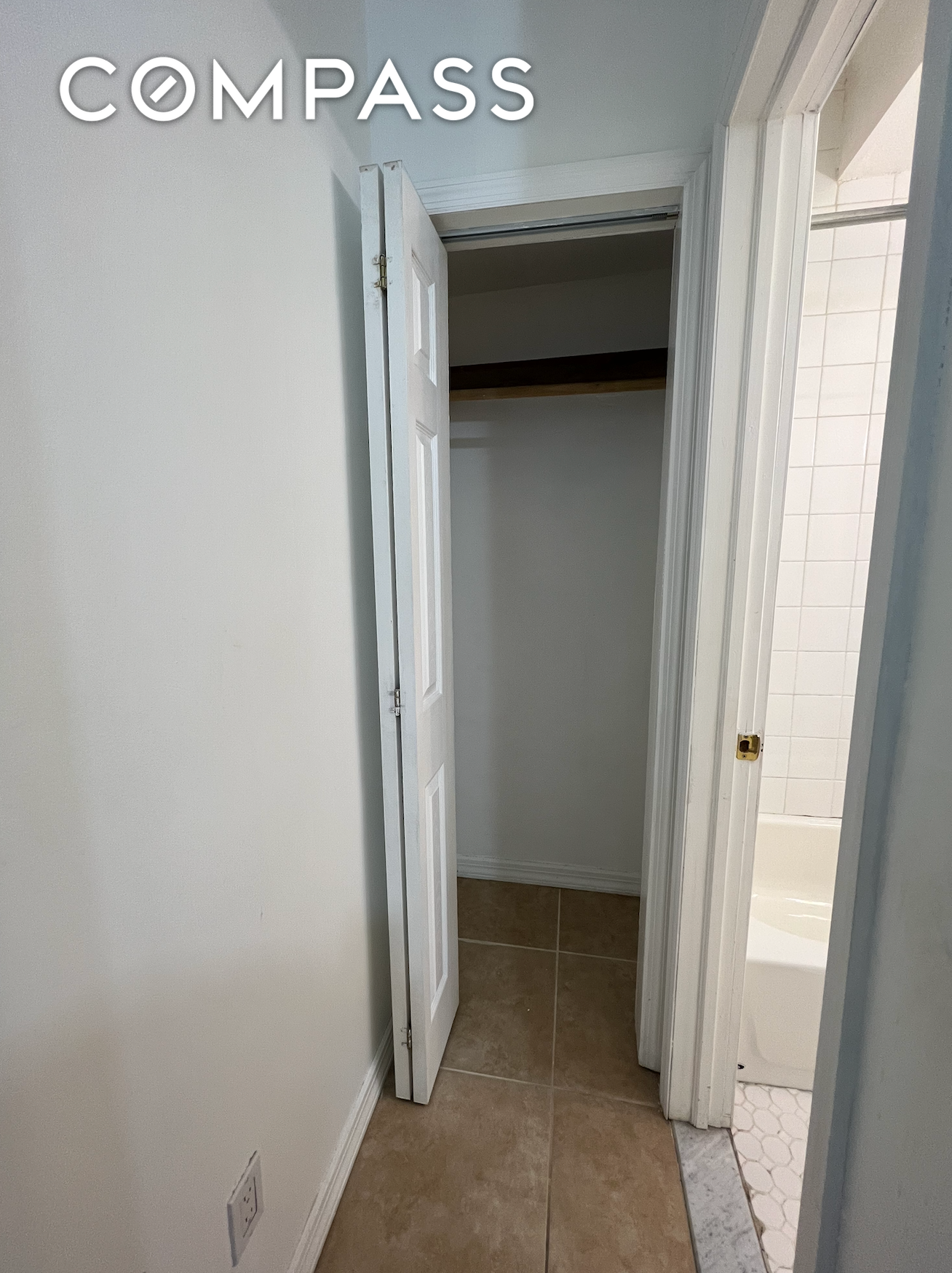 #6 photo, New York City, Hell's Kitchen , NY 10036