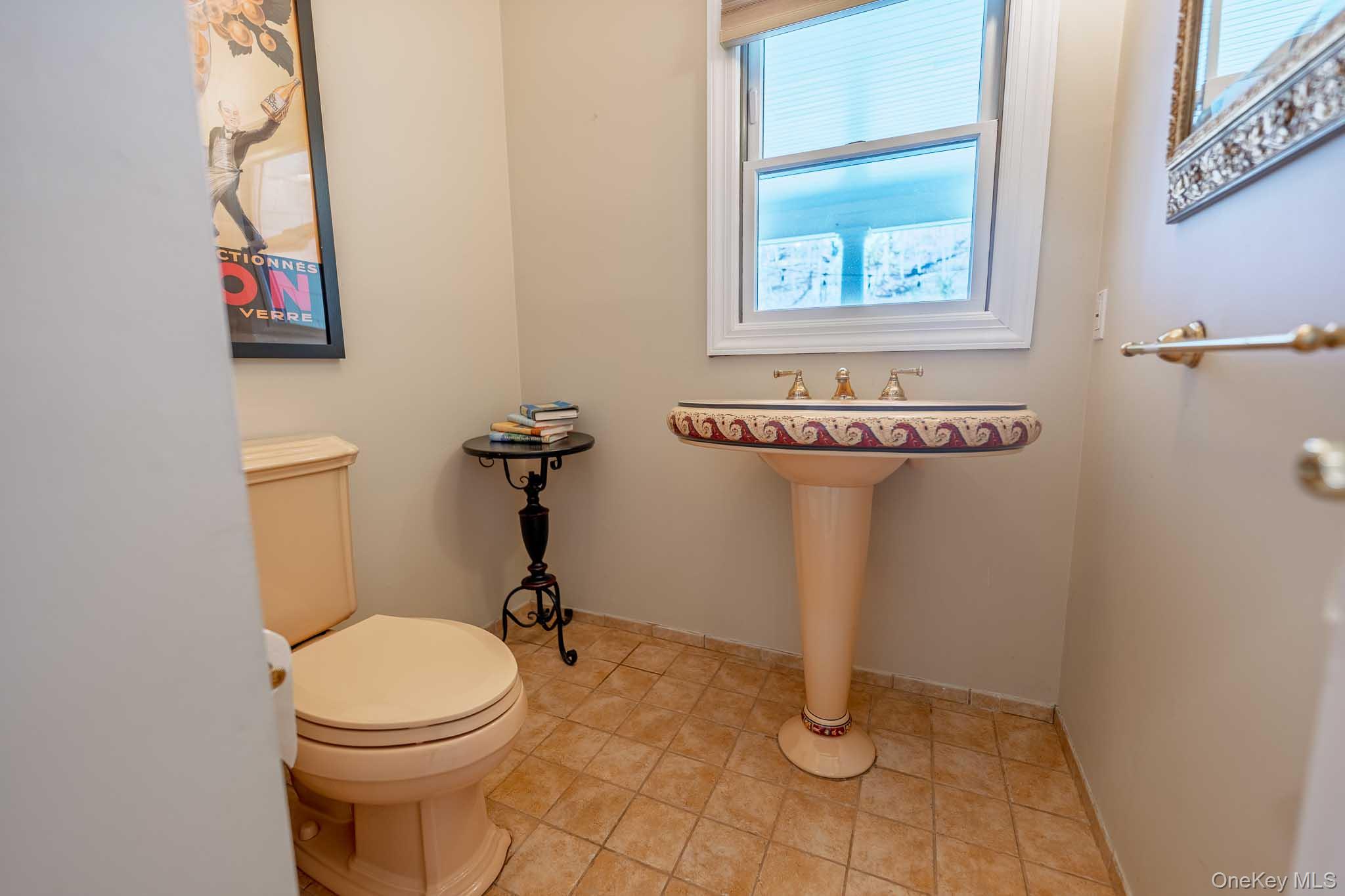 #18 photo, Northport, Northport , NY 11768