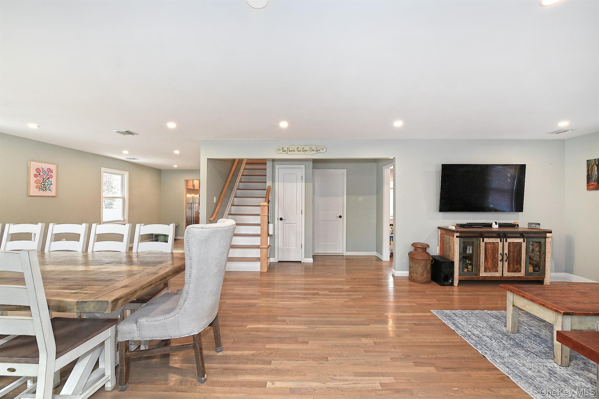 #5 photo, 2457 New York Avenue, सफ़ोक काउंटी Melville , NY 11747