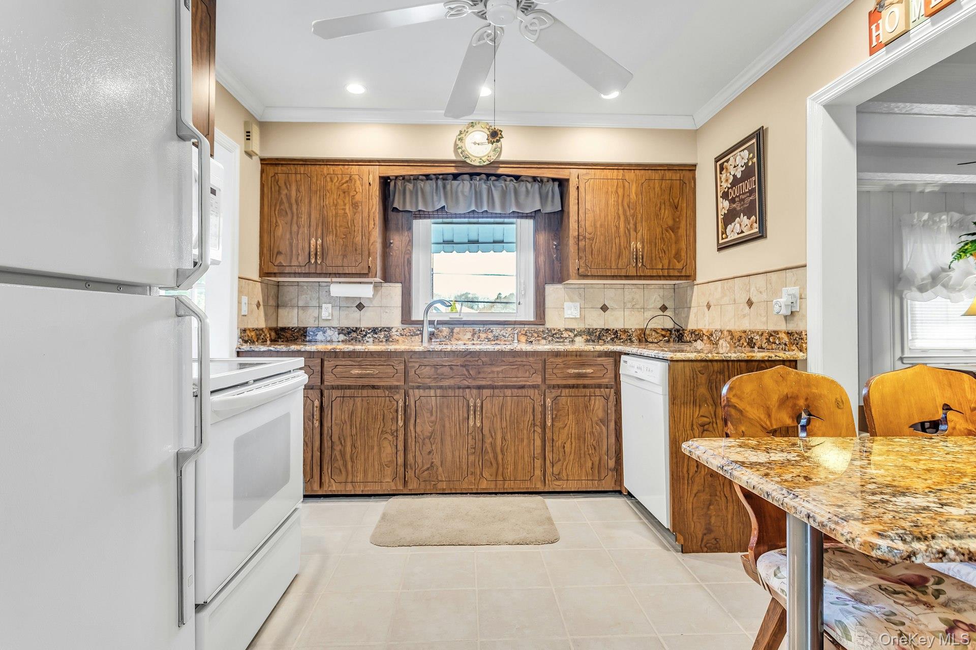 #8 photo, 5 Sherwood Road, Glen Cove , NY 11542