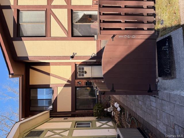 #2 photo, 126 Glen Hollow Drive, מחוז סאפוק Port Jefferson Station , NY 11776