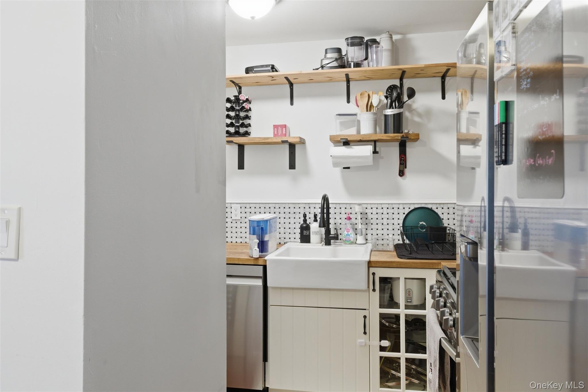 #8 photo, 12 Field Court, Fishkill , NY 12524