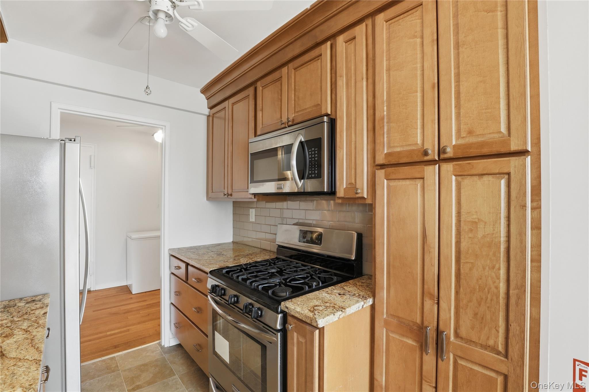 #16 photo, 222 Martling Avenue, Tarrytown , NY 10591