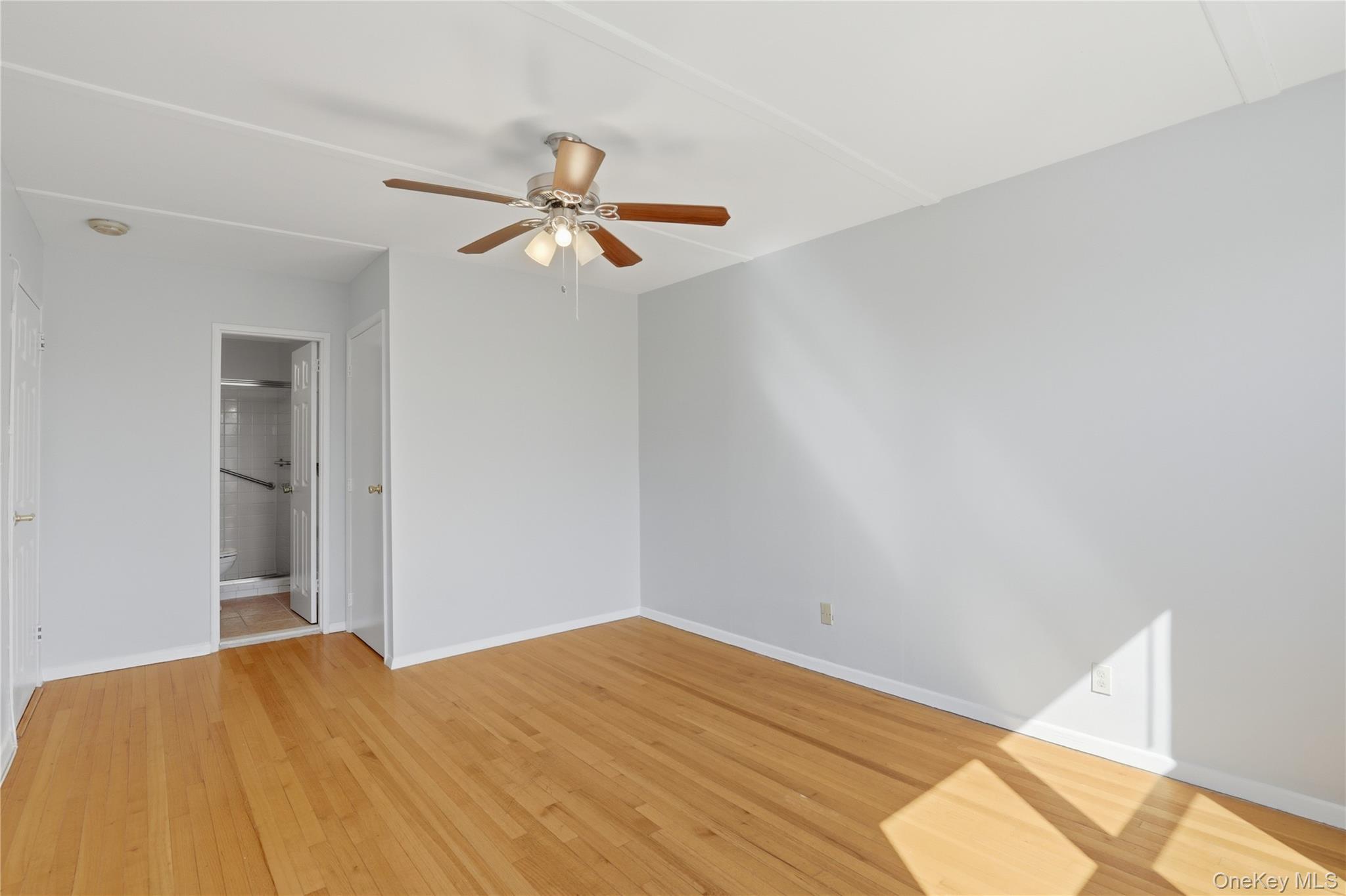 #20 photo, 222 Martling Avenue, Tarrytown , NY 10591