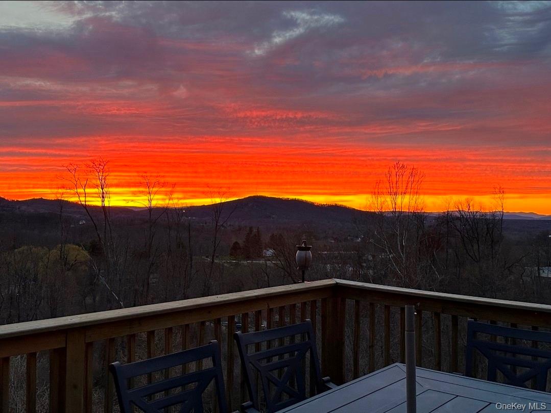 #4 photo, 24 Sebastian Court, Hopewell Junction , NY 12533