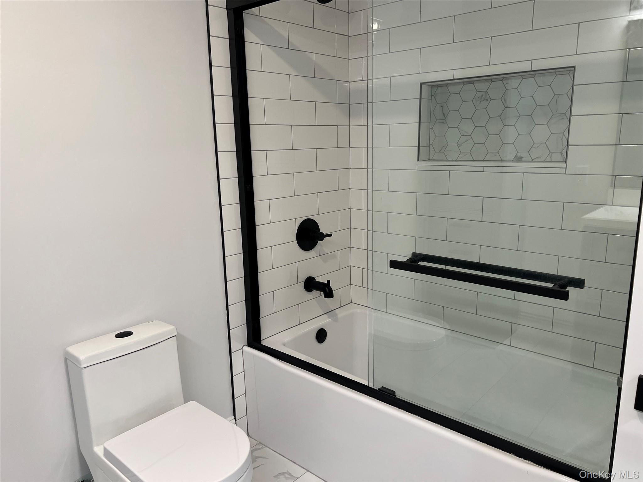 #4 photo, 10 Wild Oaks Road, Goldens Bridge , NY 10526