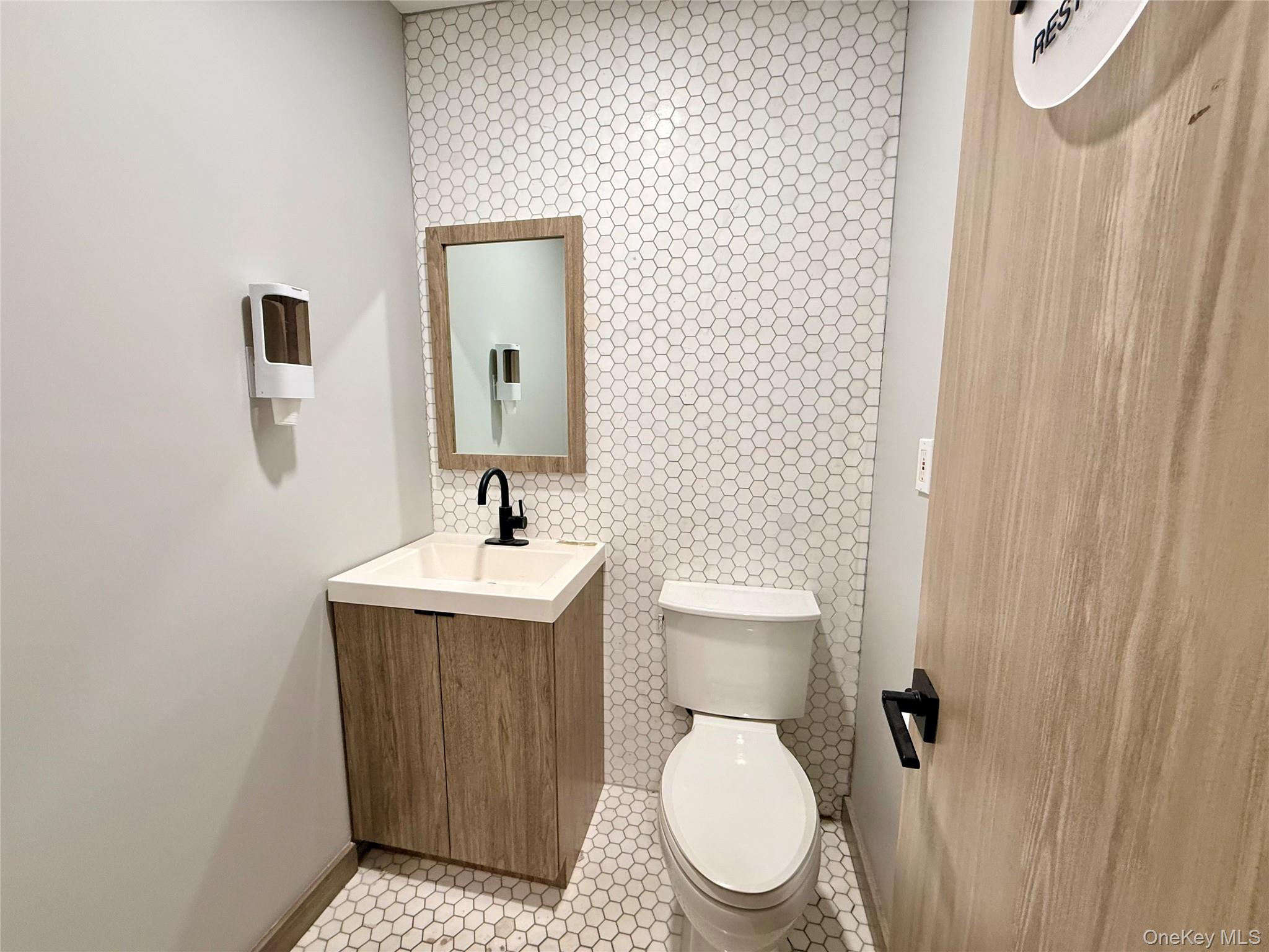 #10 photo, 3 School Street, Glen Cove , NY 11542