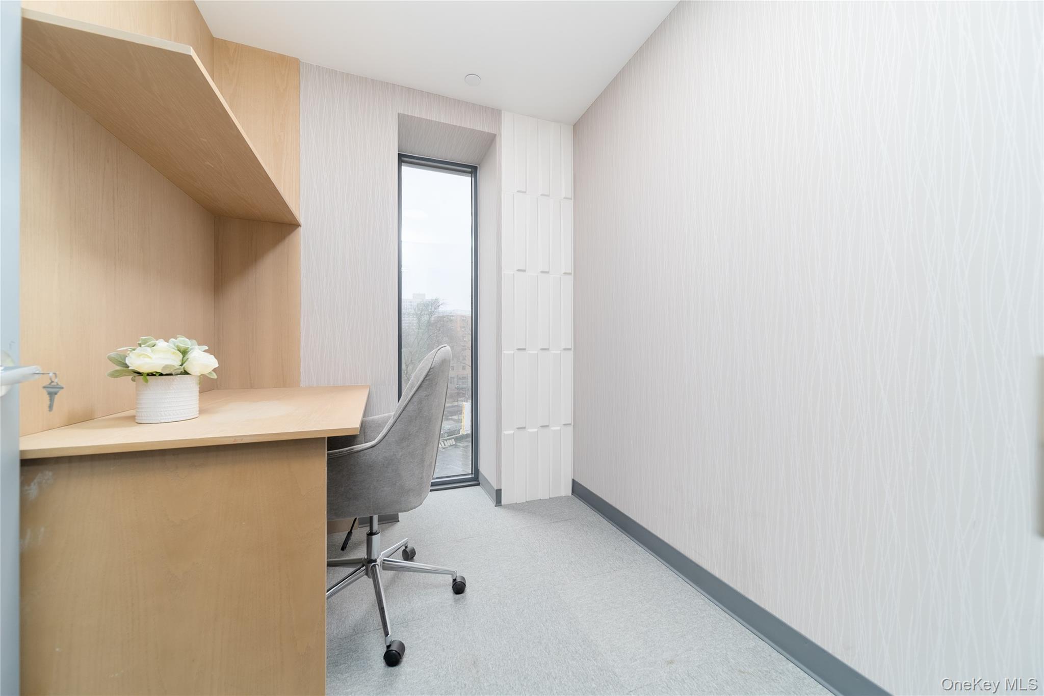 #13 photo, 3005 Vernon Boulevard, कुईंस Astoria , NY 11102