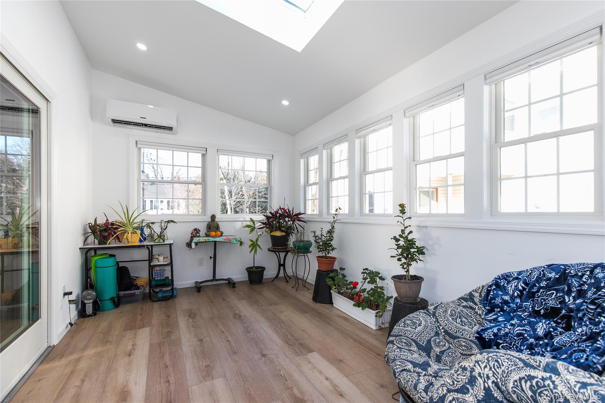 #11 photo, 30 Highland Place, Great Neck , NY 11020