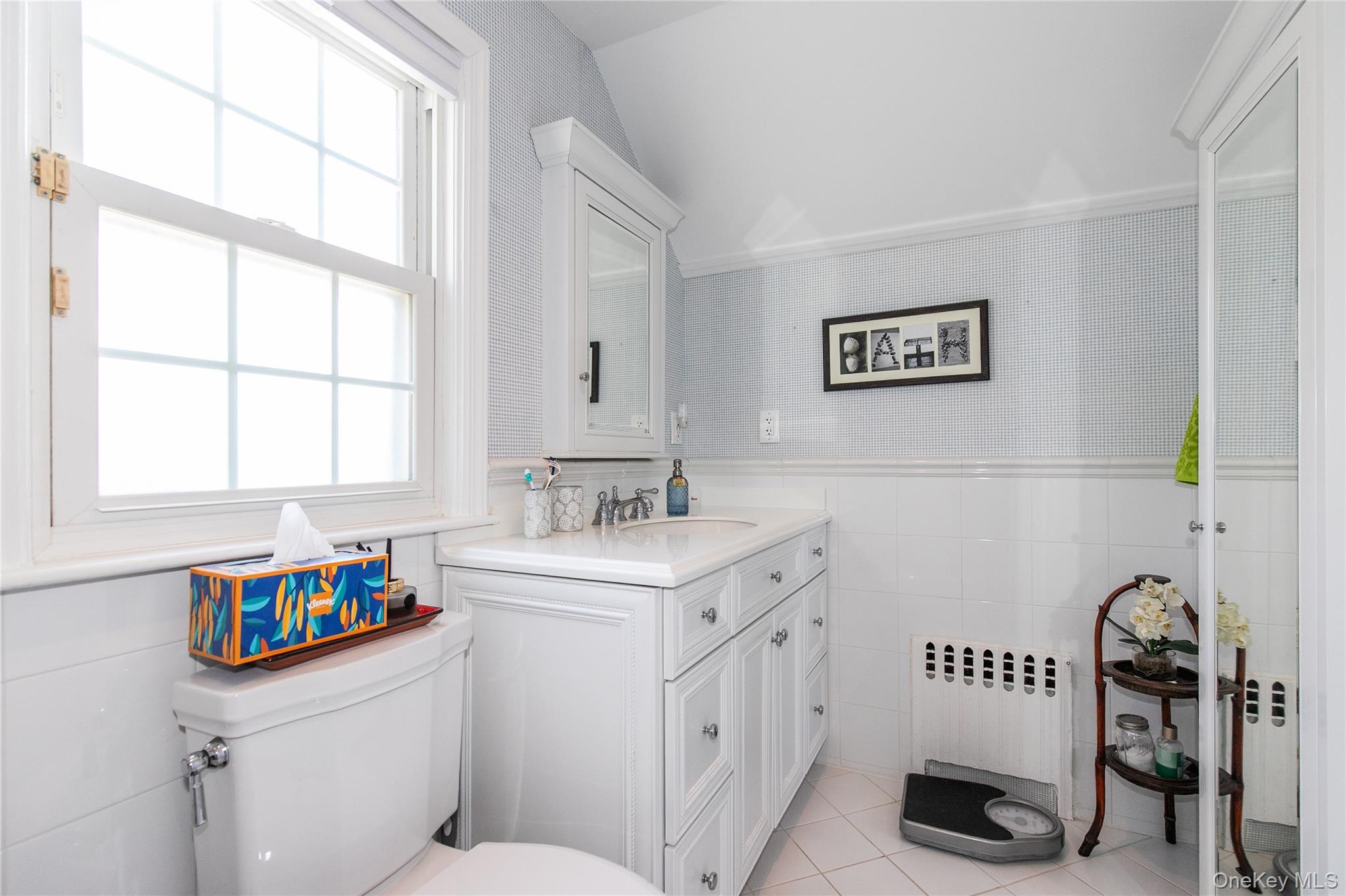 #20 photo, 30 Highland Place, Great Neck , NY 11020