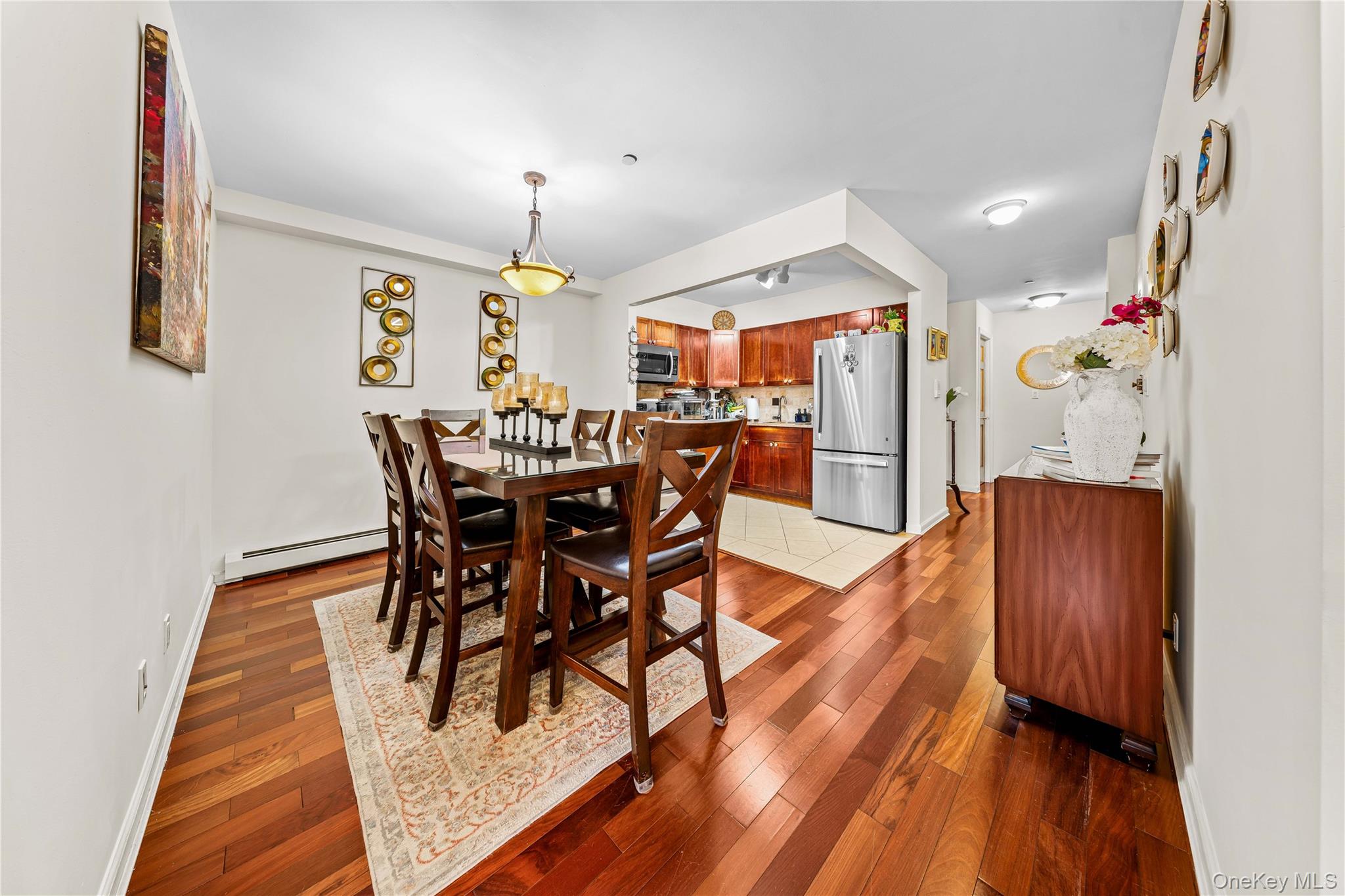 #5 photo, 35-30 10th Street, Astoria , NY 11106