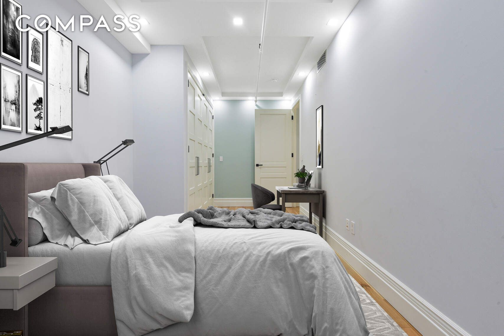 #9 photo, 390 W Broadway, SoHo , NY 10012