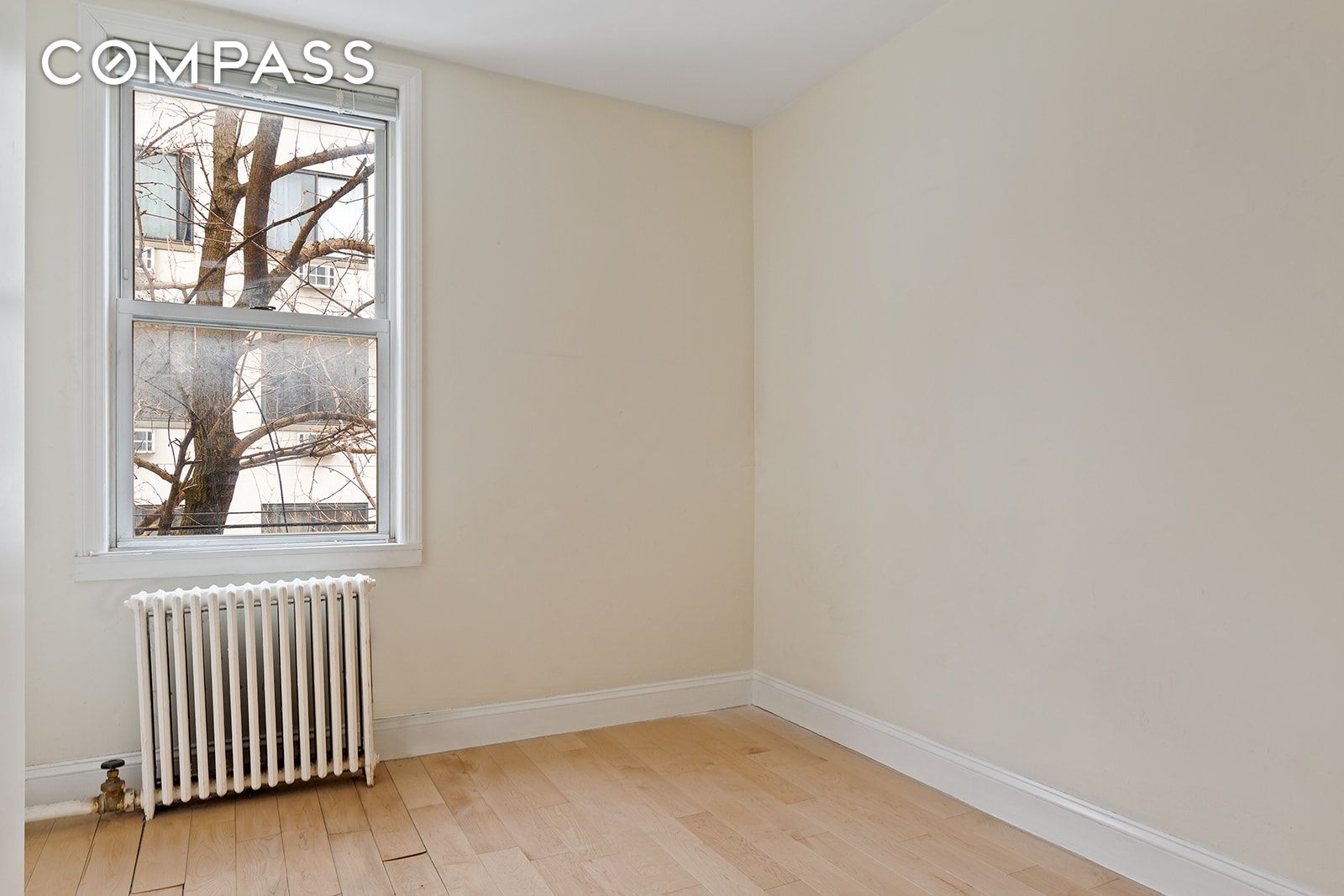 #5 photo, 283 Devoe Street, East Williamsburg , NY 11211