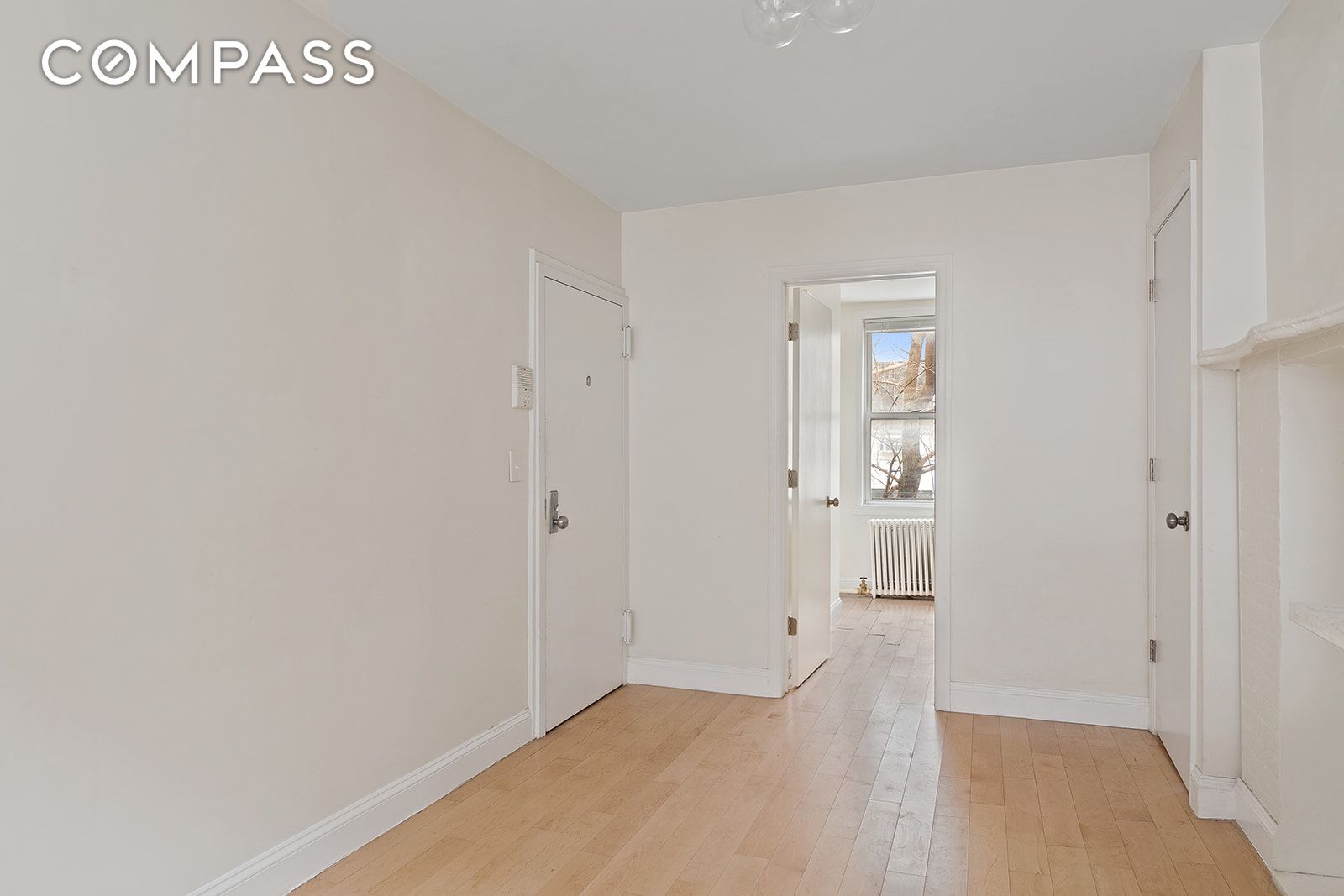 #7 photo, 283 Devoe Street, East Williamsburg , NY 11211