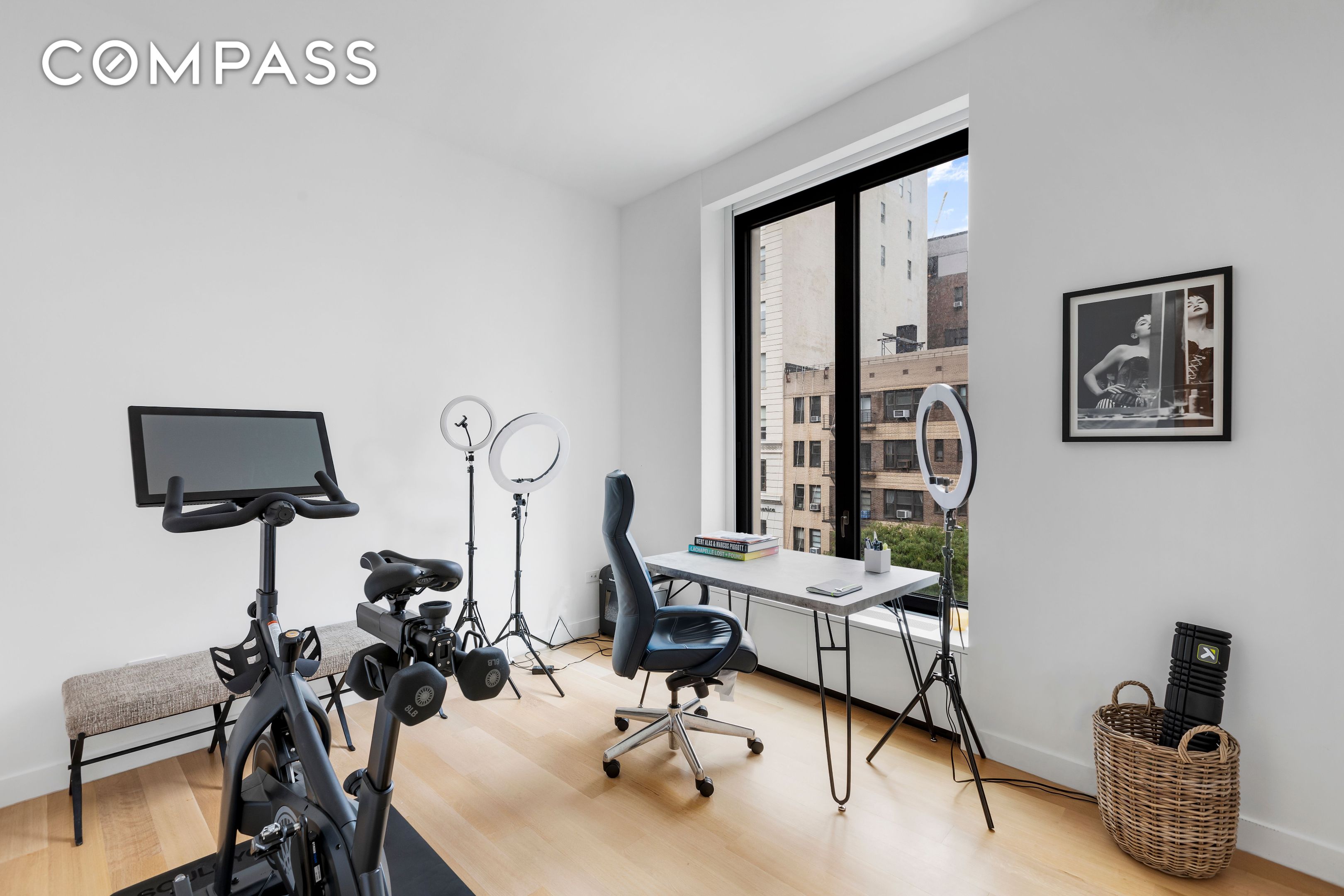 #10 photo, 21 E 12th Street, Greenwich Village , NY 10003