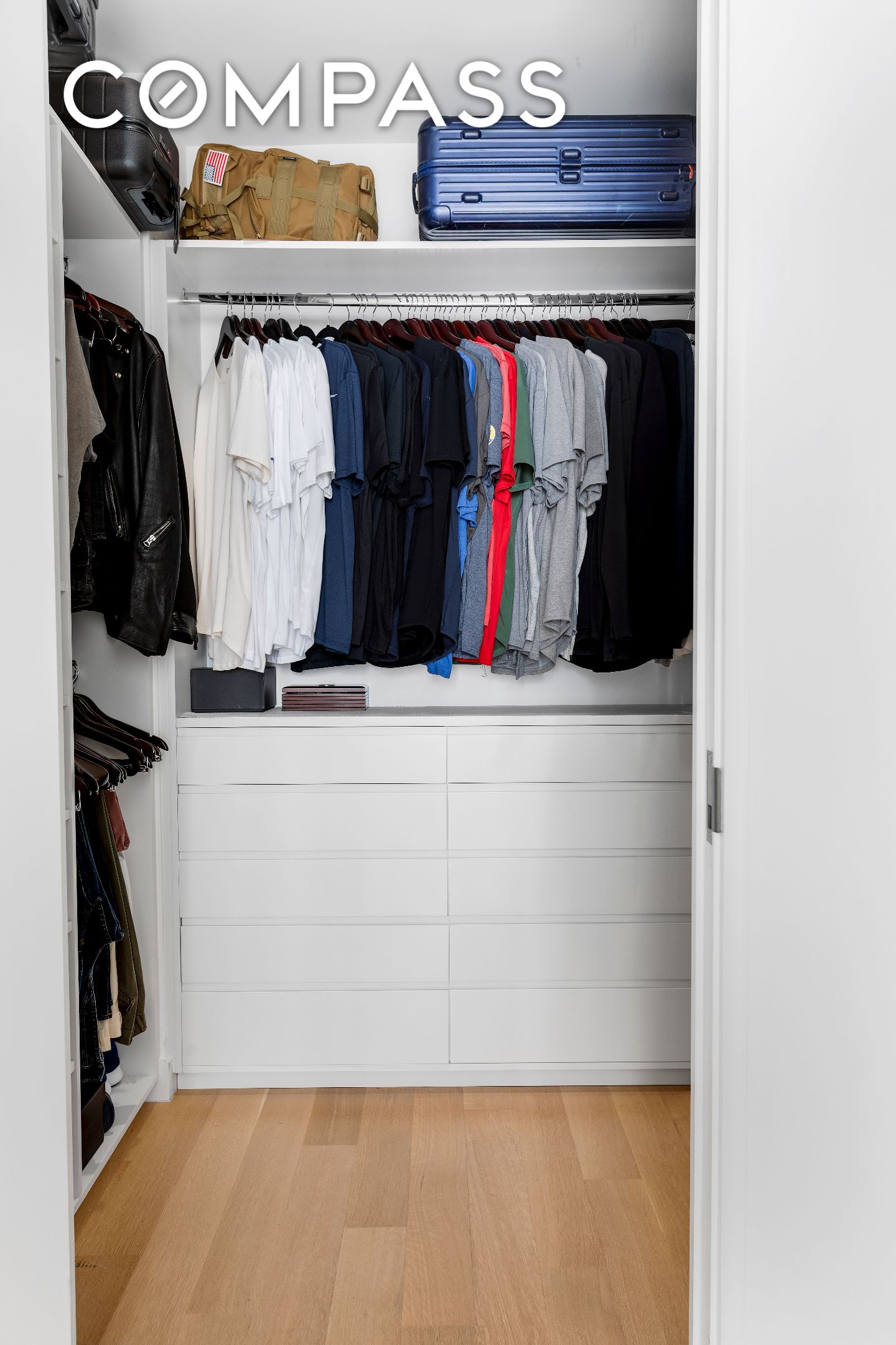 #9 photo, 21 E 12th Street, Greenwich Village , NY 10003