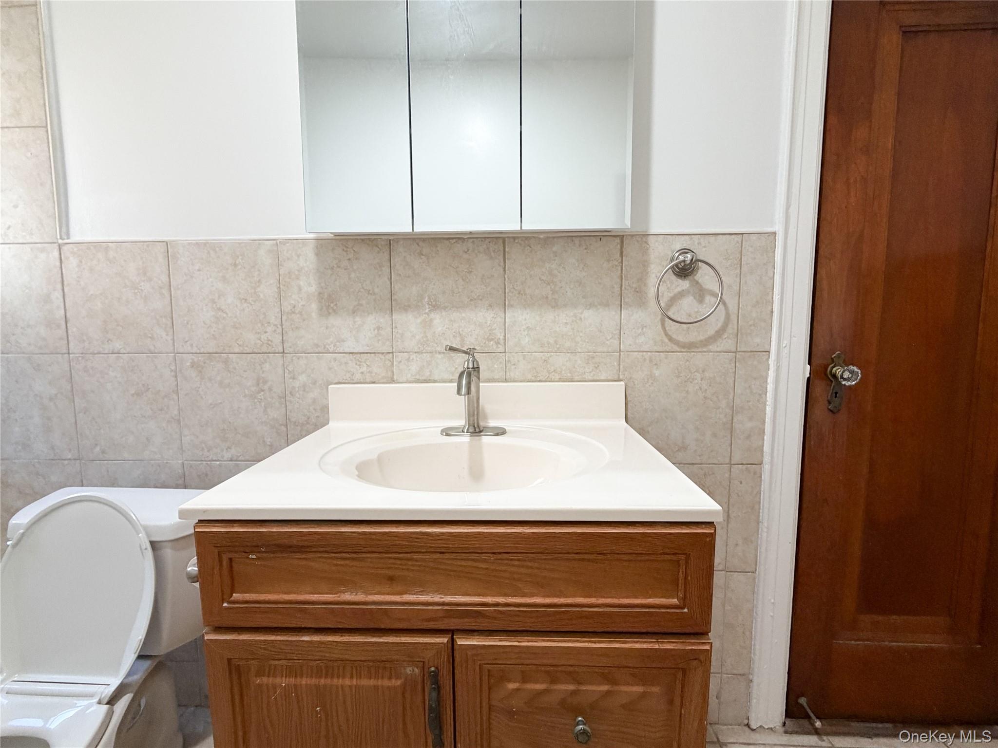 #11 photo, 2863 Coddington Avenue, Bronx , NY 10461