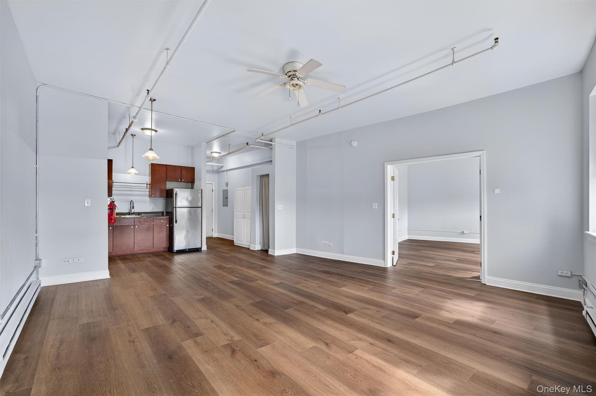 #7 photo, 23 W Main Street, Middletown , NY 10940