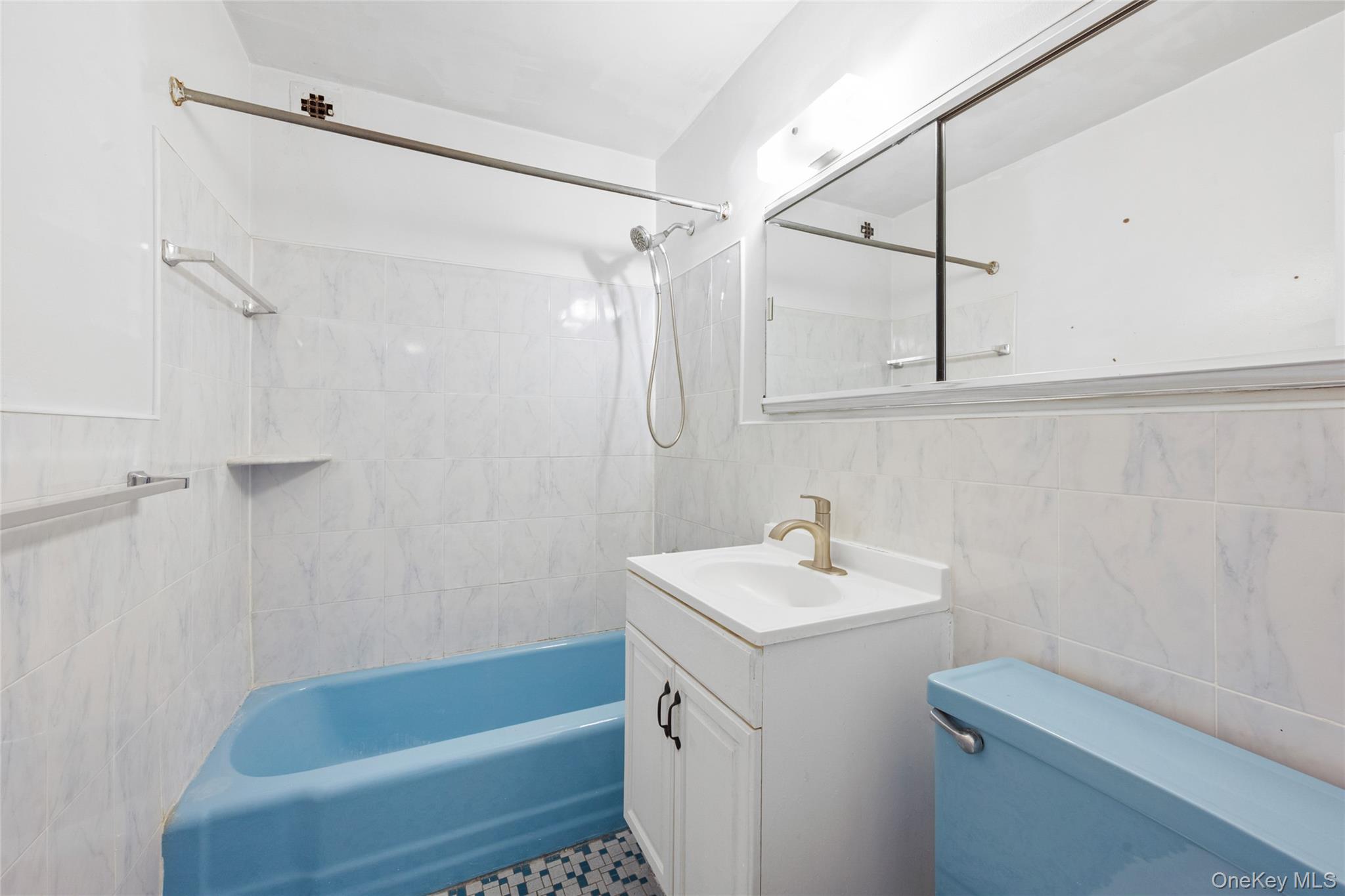 #18 photo, 1841 Central Park Avenue, Yonkers , NY 10710