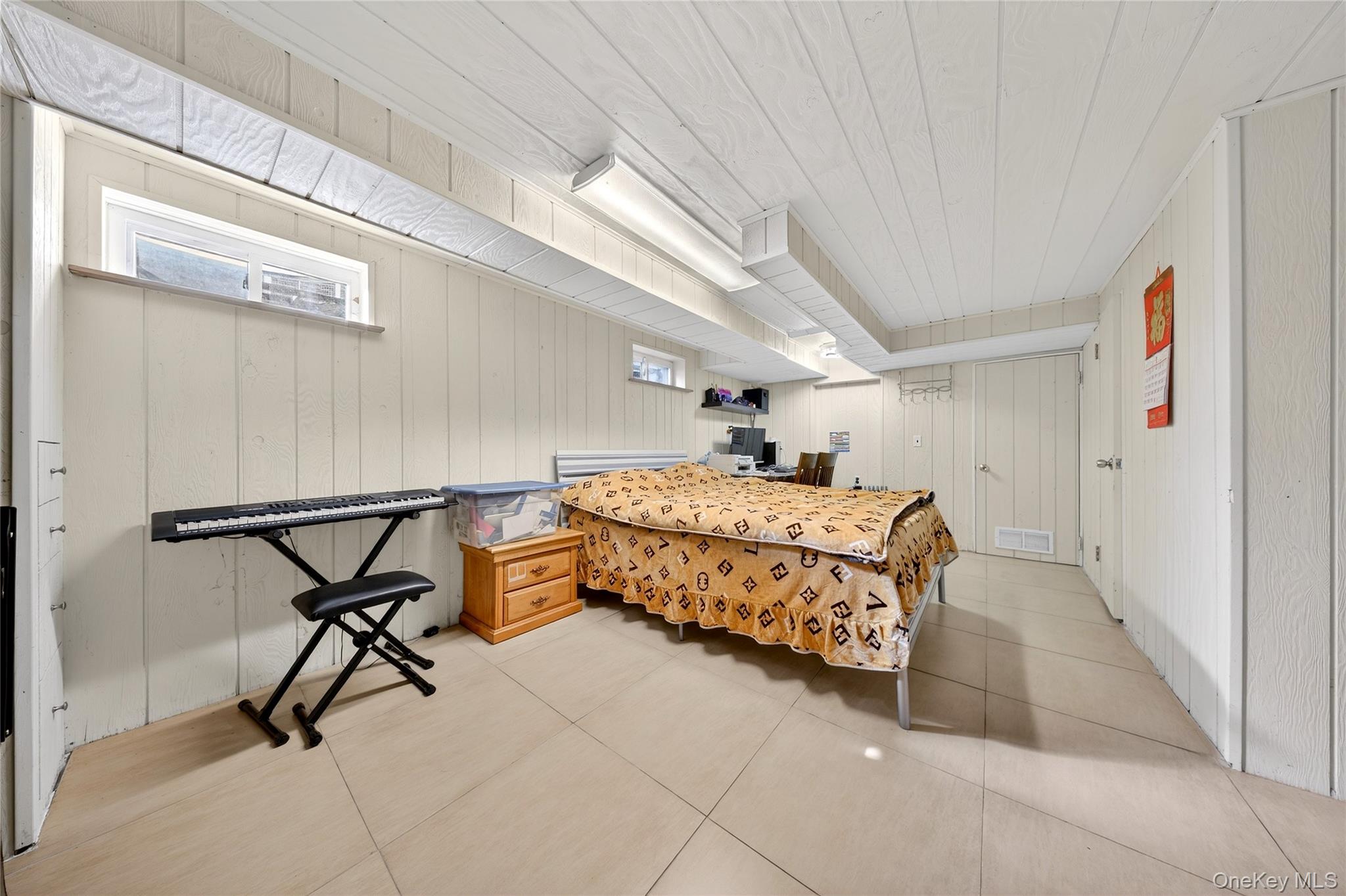 #13 photo, 69-20 199th Street, Fresh Meadows , NY 11365