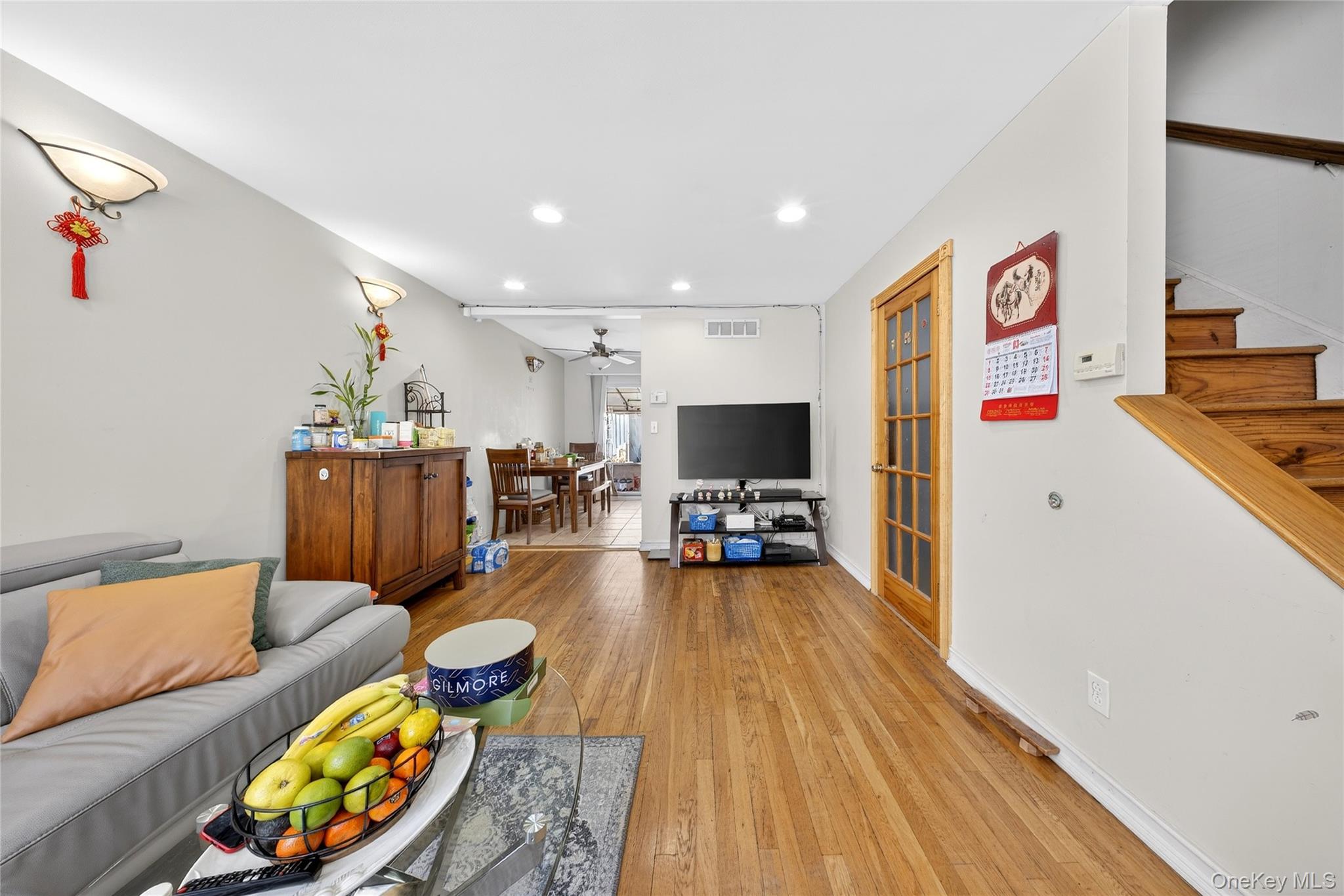 #4 photo, 69-20 199th Street, Fresh Meadows , NY 11365