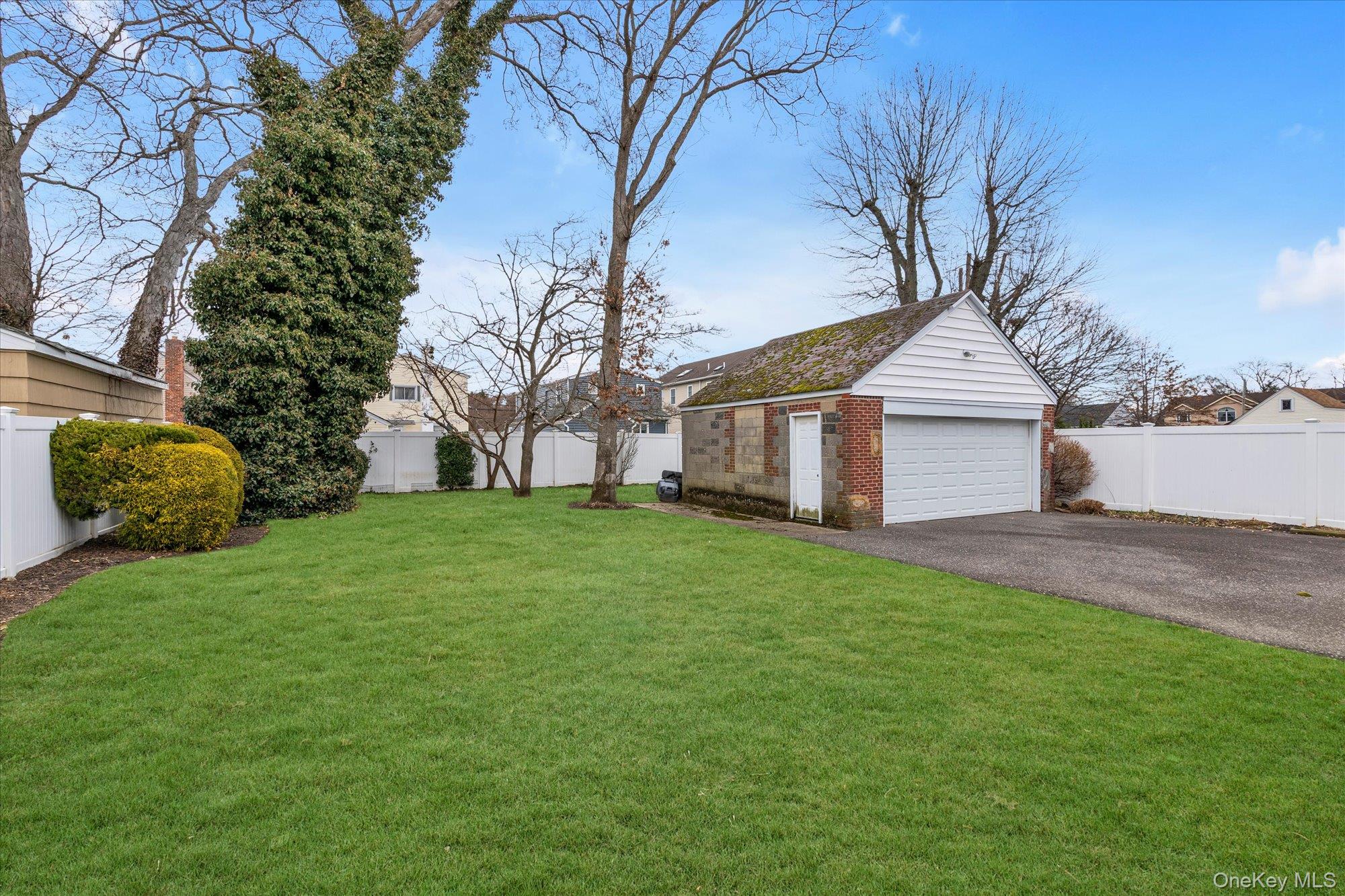 #3 photo, 87 Powell Avenue, 长岛 Merrick , NY 11566