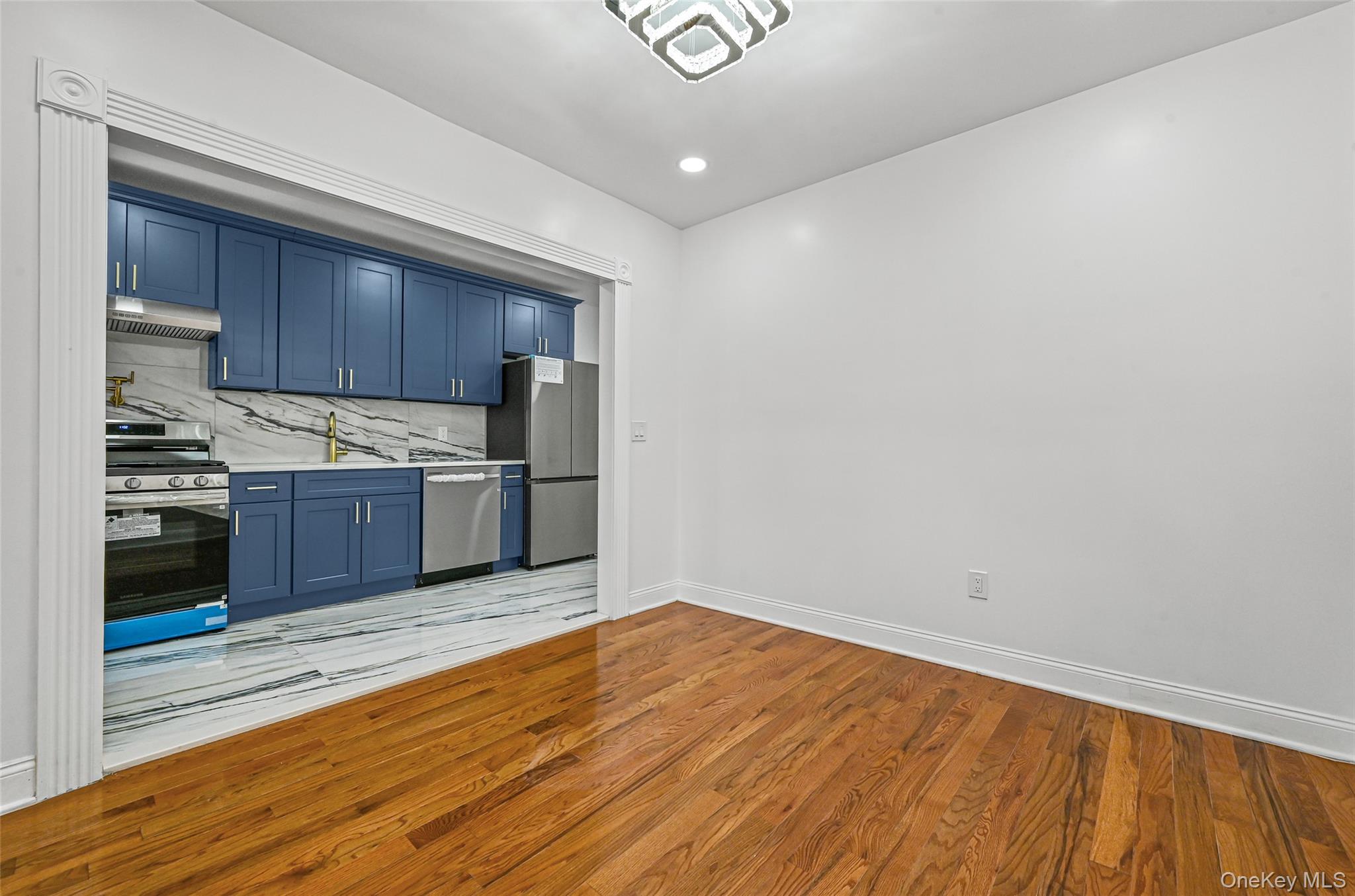 #7 photo, 2716 99th Street, East Elmhurst , NY 11369