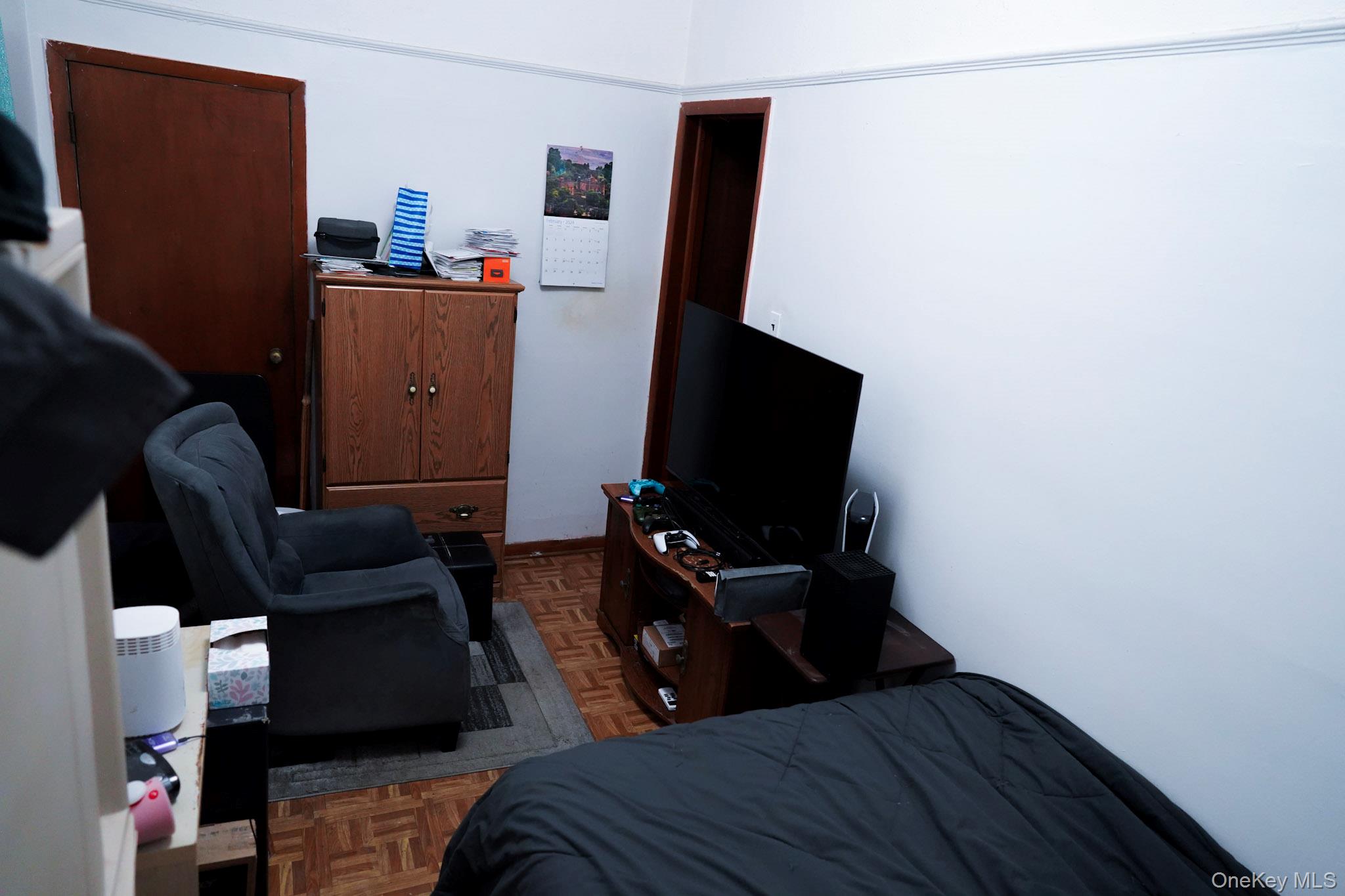 #14 photo, 80-33 90TH Road, Woodhaven , NY 11421