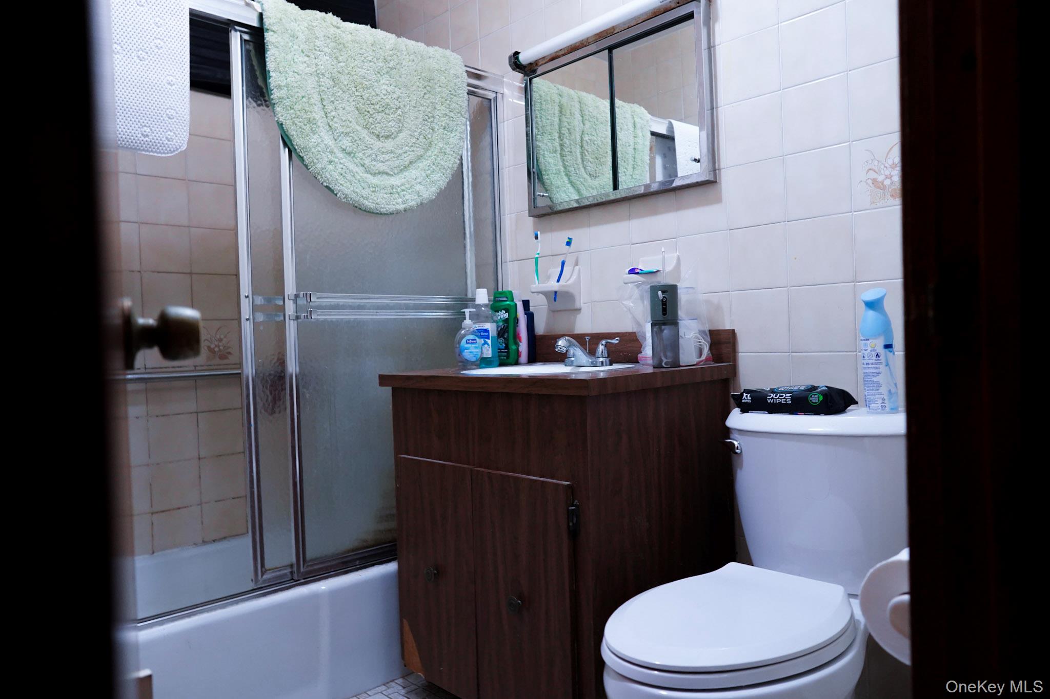 #16 photo, 80-33 90TH Road, Woodhaven , NY 11421