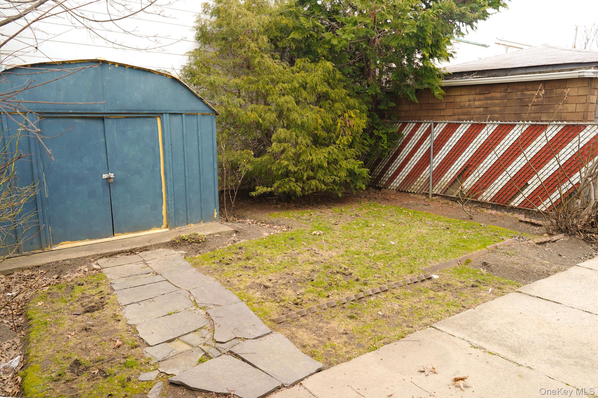 #20 photo, 80-33 90TH Road, Woodhaven , NY 11421