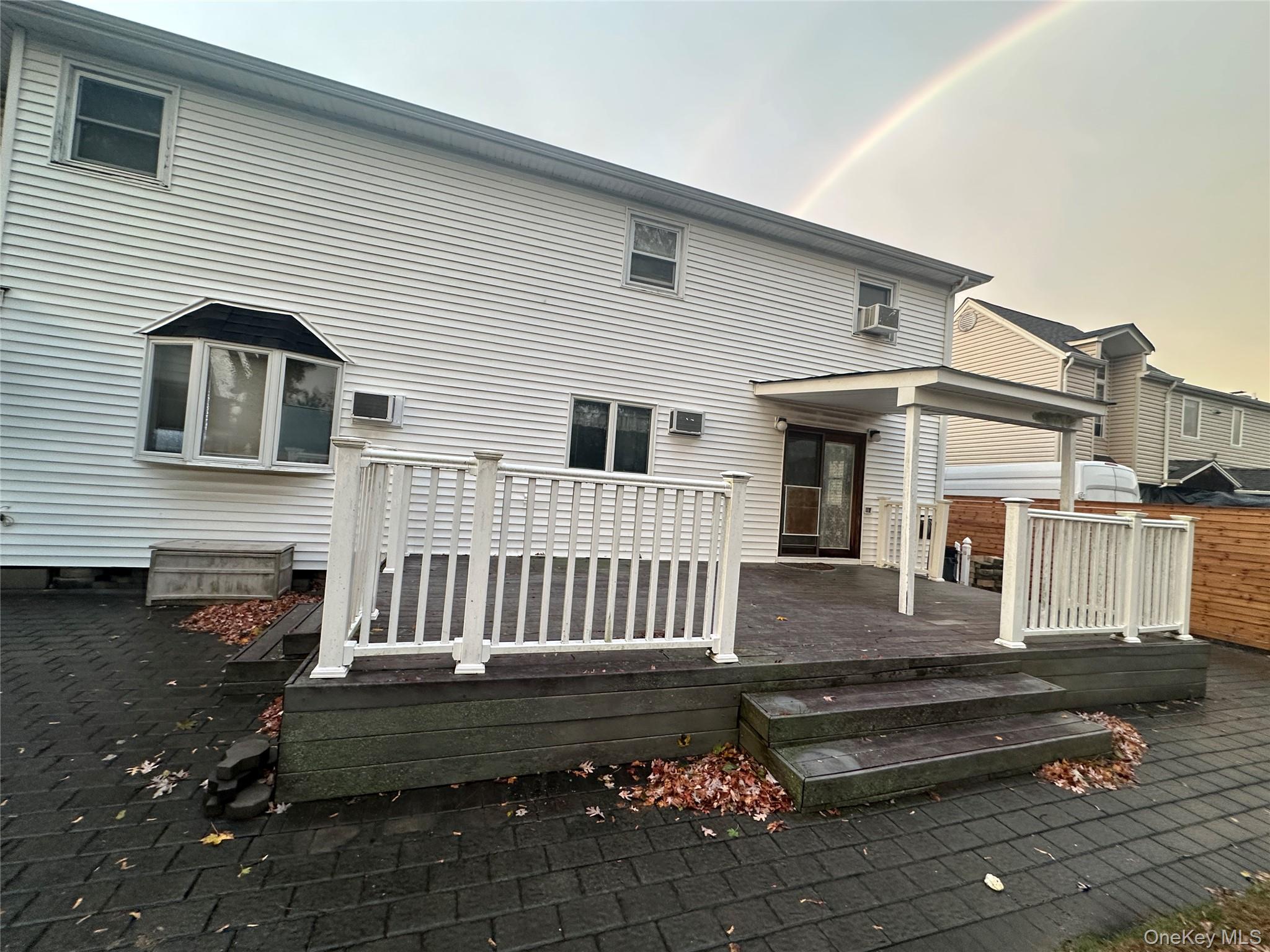 #6 photo, 30 Poplar Avenue, Farmingdale , NY 11735