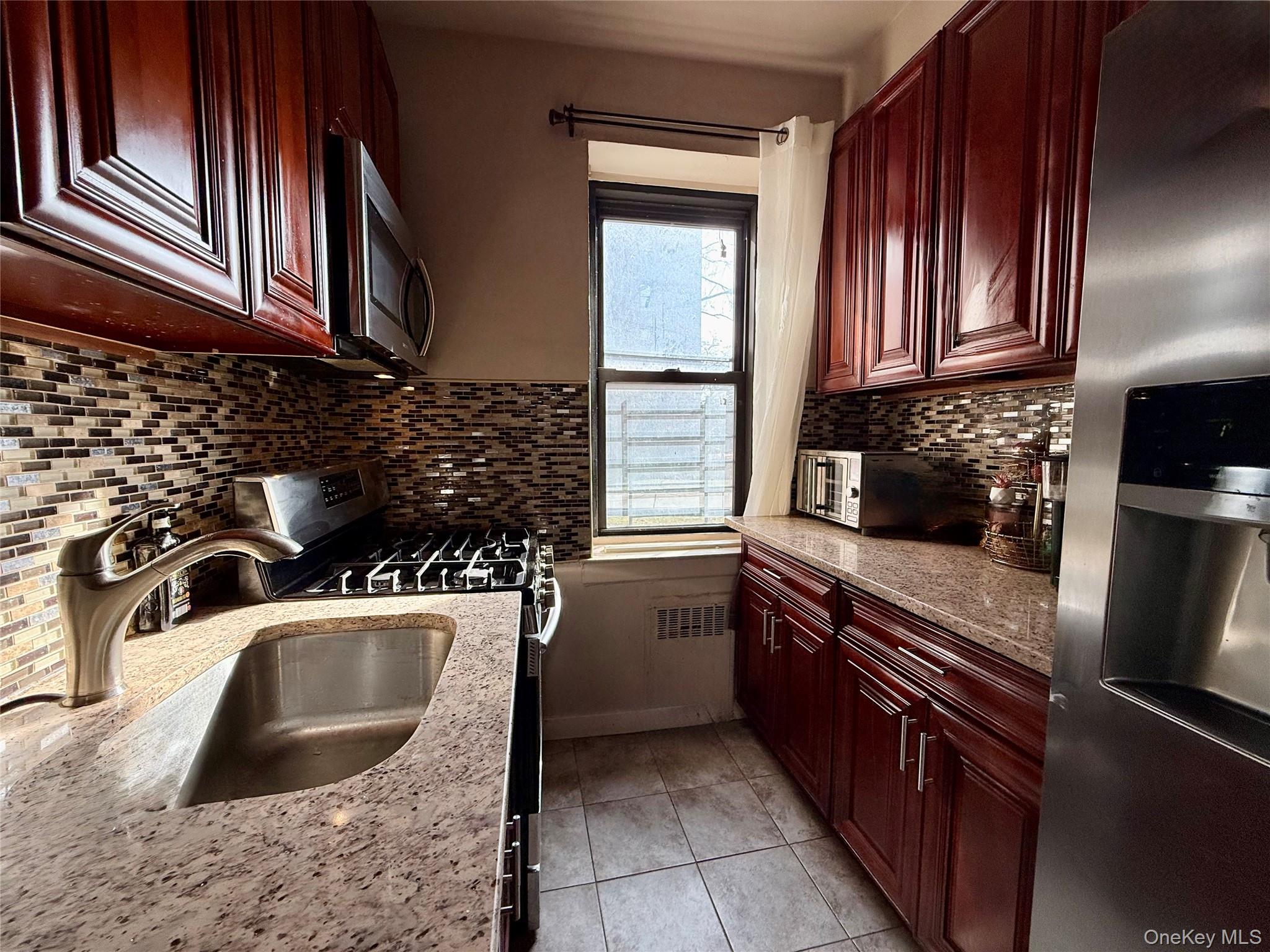 #17 photo, 11225 34th Avenue, Corona , NY 11368