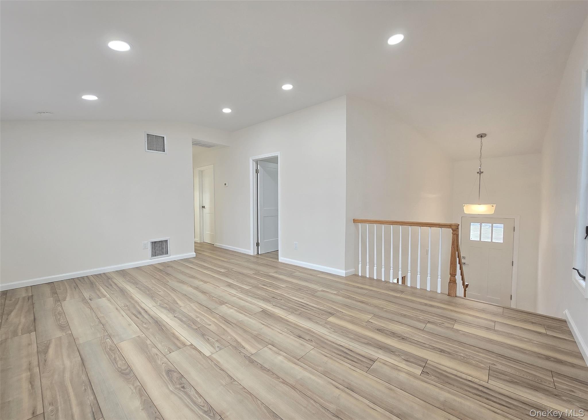 #13 photo, 21 Possum Lane, East Setauket , NY 11733