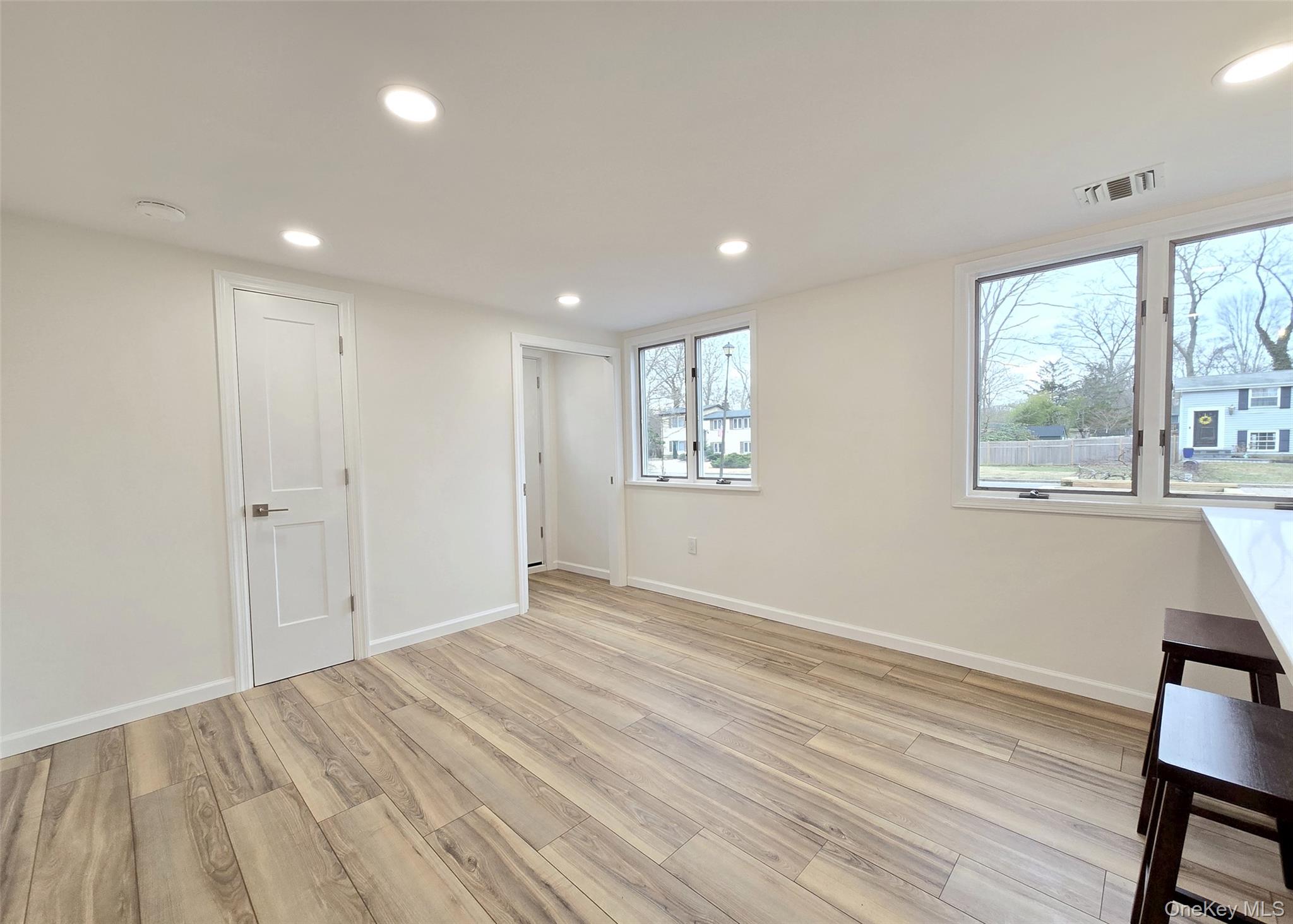 #5 photo, 21 Possum Lane, East Setauket , NY 11733