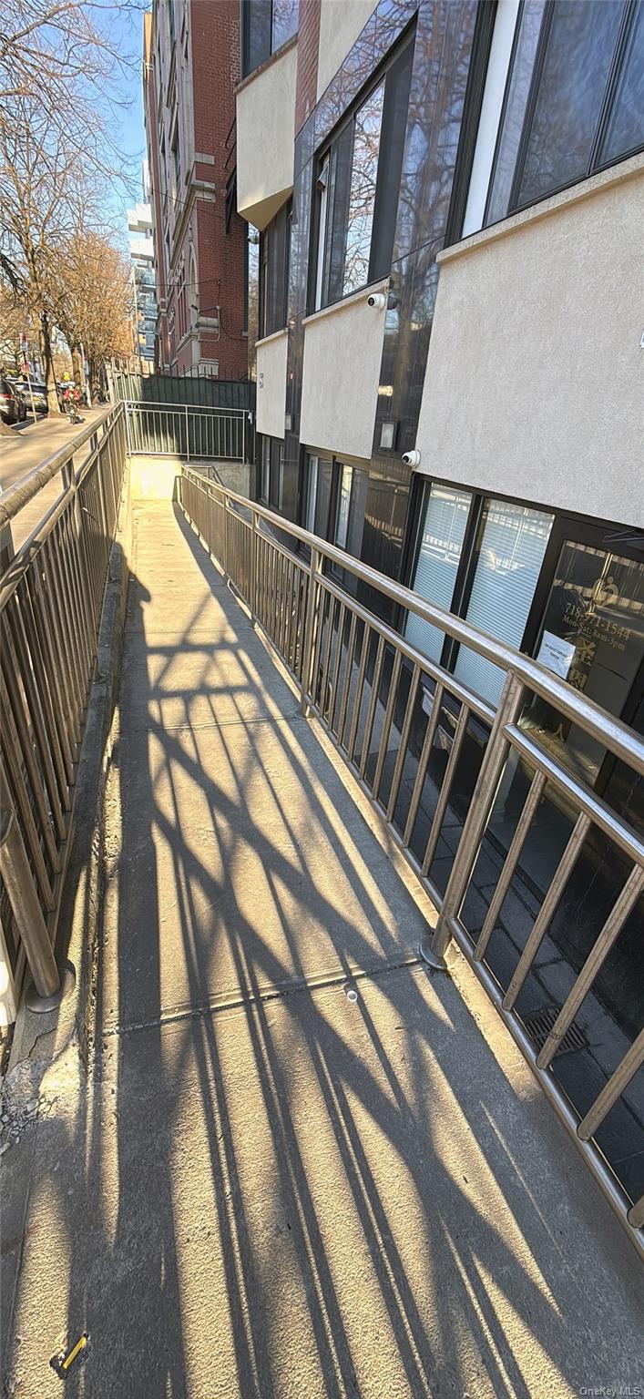 #4 photo, 13646 41st Avenue, קווינס Flushing , NY 11355