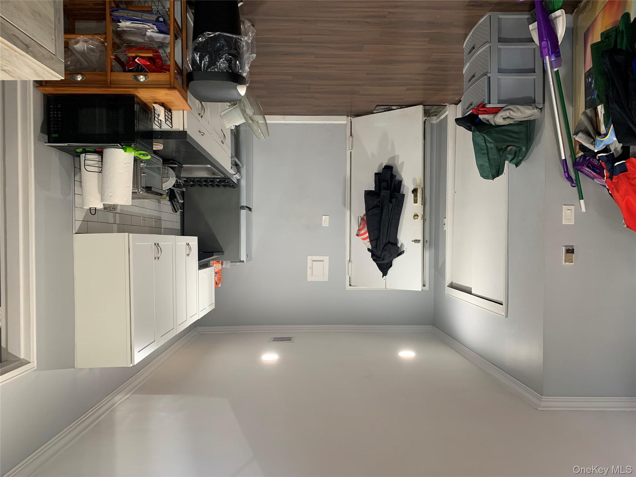 #3 photo, 21-29 Audrey Avenue, 長島 Oyster Bay , NY 11771