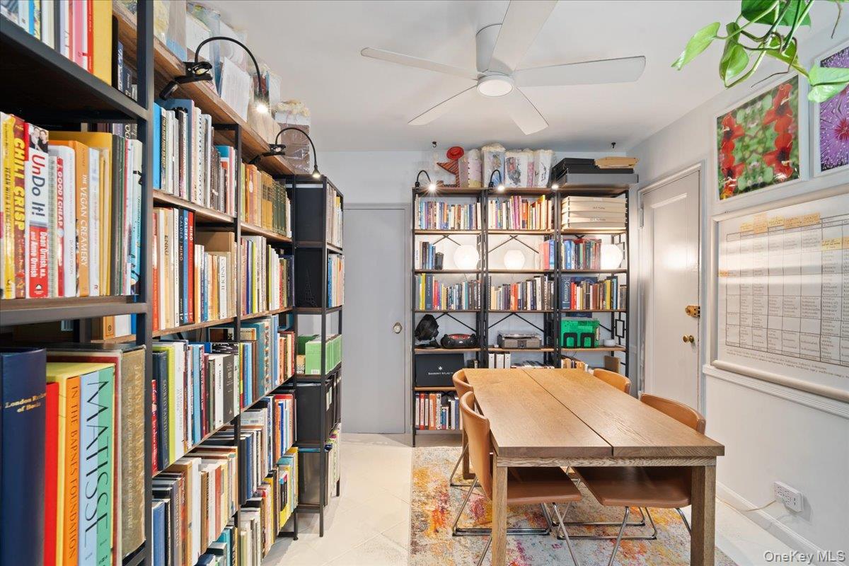 #10 photo, 620 W 239th Street, Bronx , NY 10463