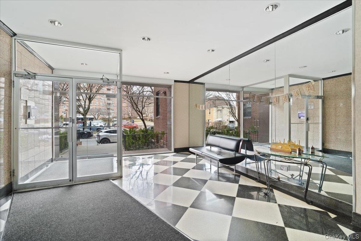 #3 photo, 620 W 239th Street, Bronx , NY 10463