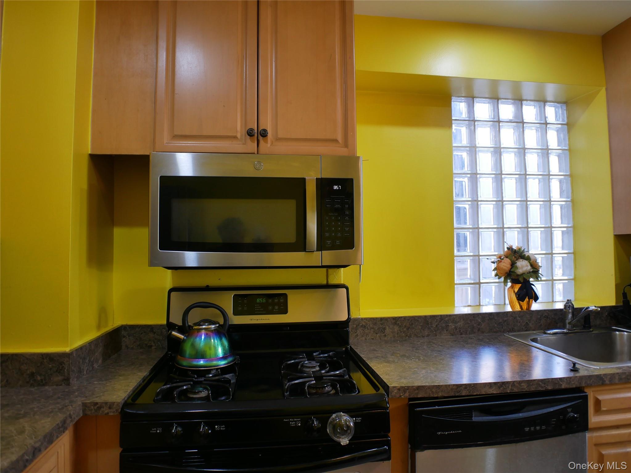 #6 photo, 1570 Prospect Place, Brooklyn , NY 11233