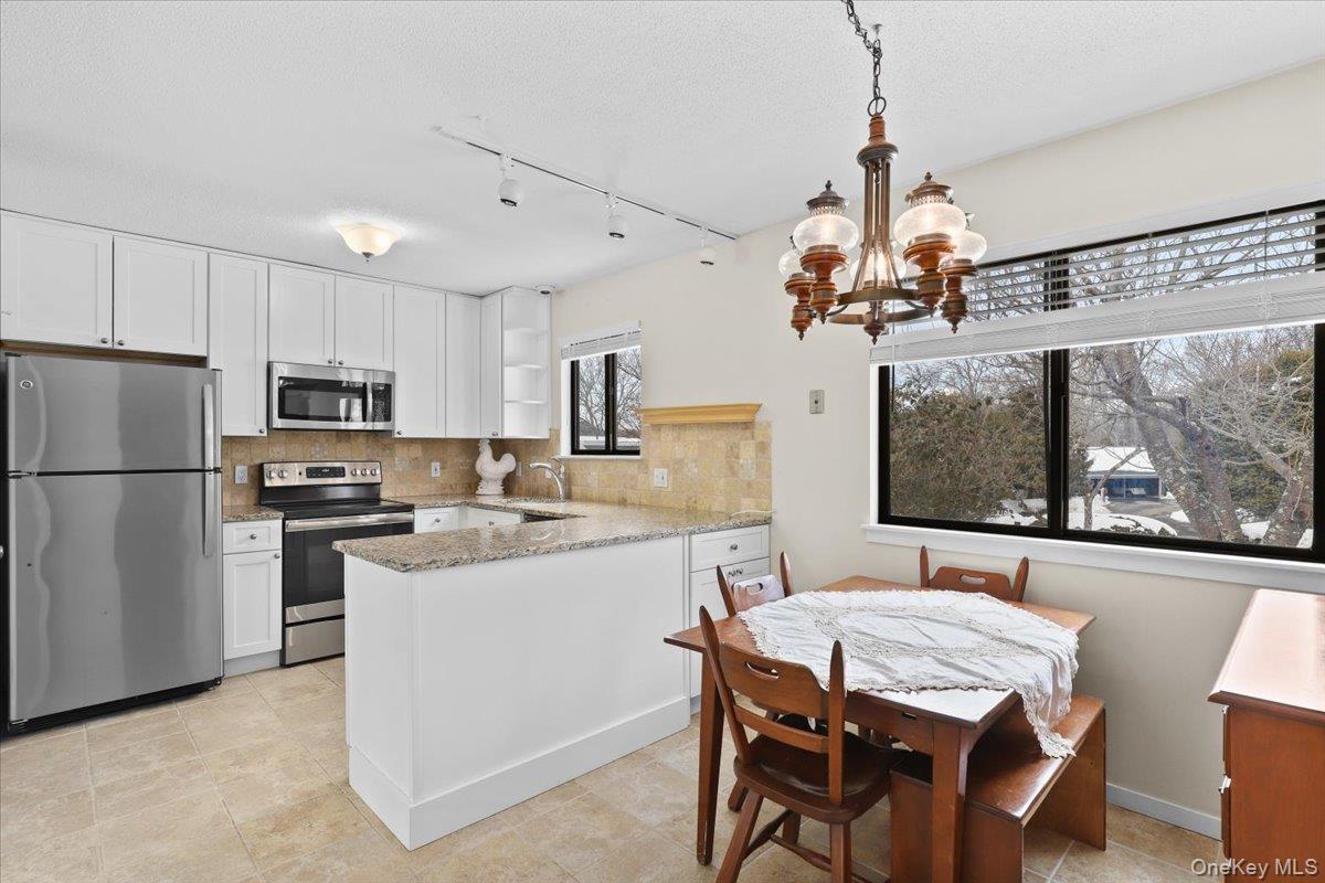 #4 photo, 78 Heritage Hills, Somers , NY 10589