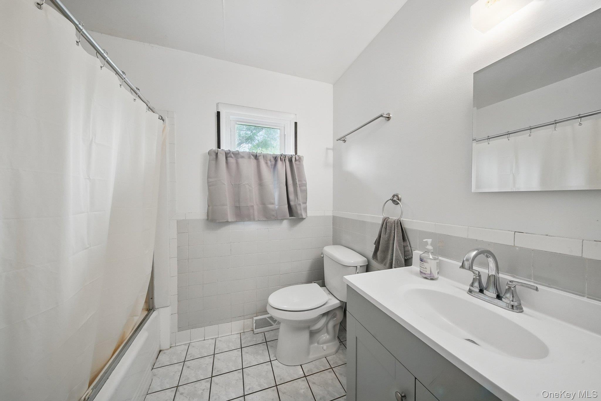 #13 photo, 109 Long Lane, Bloomingburg , NY 12721