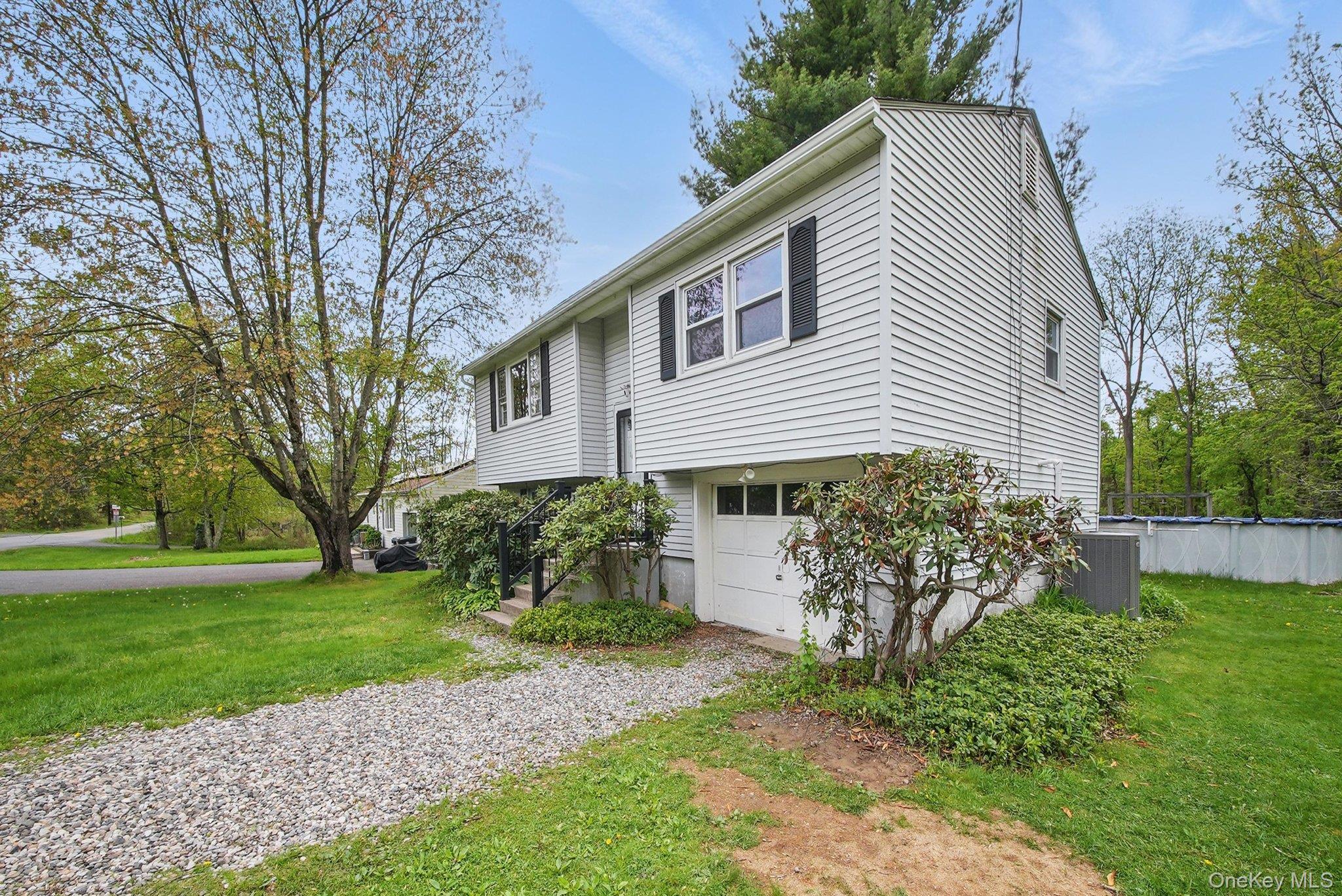 #2 photo, 109 Long Lane, Bloomingburg , NY 12721