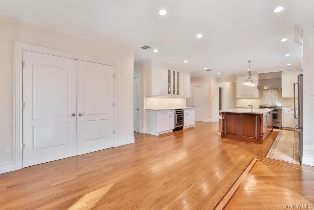 #16 photo, 34 Renfrew Road, New City , NY 10956