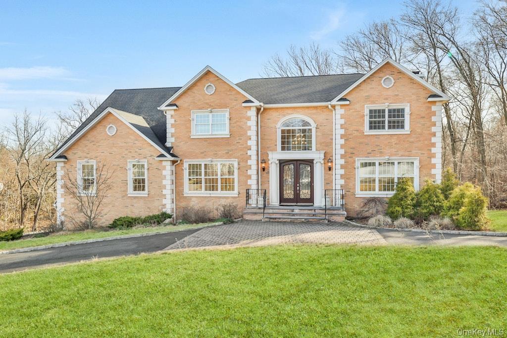 #2 photo, 34 Renfrew Road, New City , NY 10956