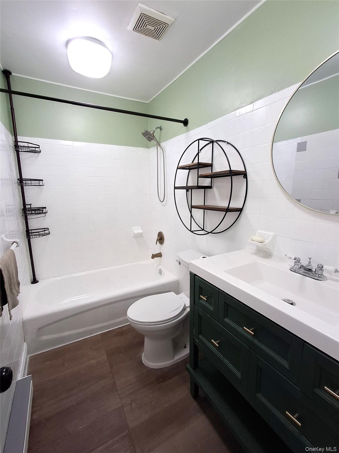 #11 photo, 18 White Gate Drive, Wappingers Falls , NY 12590